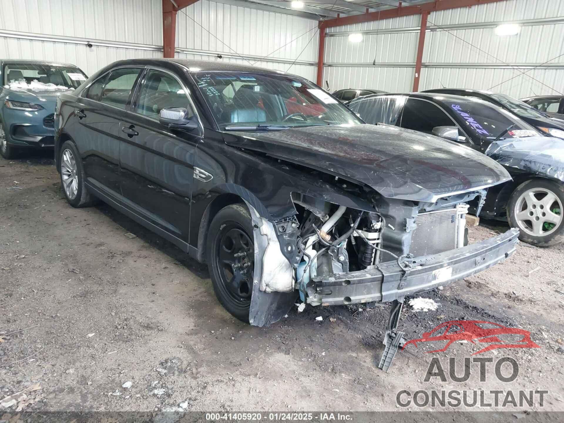 FORD TAURUS 2018 - 1FAHP2J85JG110118