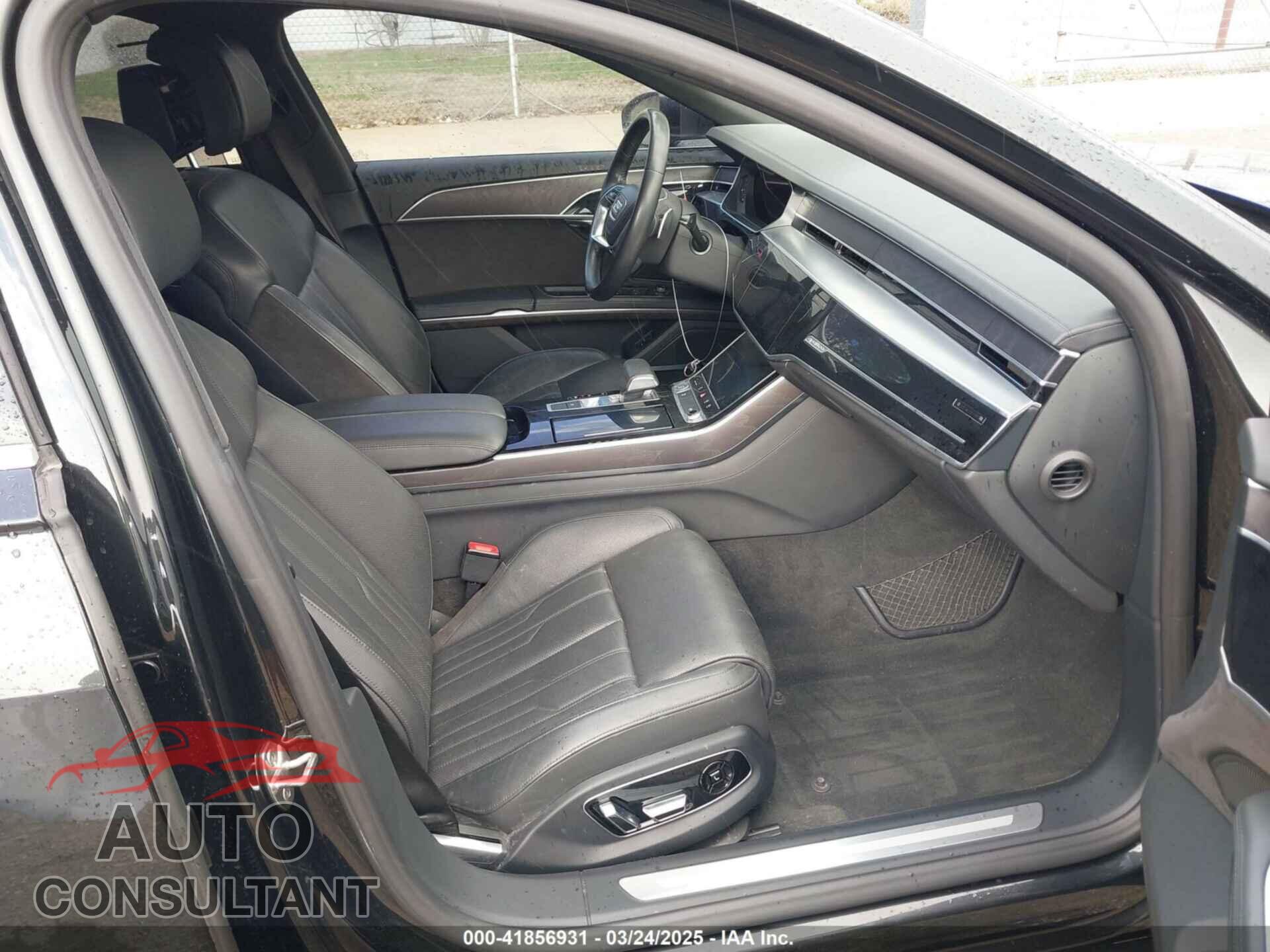 AUDI A8 L 2019 - WAU8DAF84KN019115