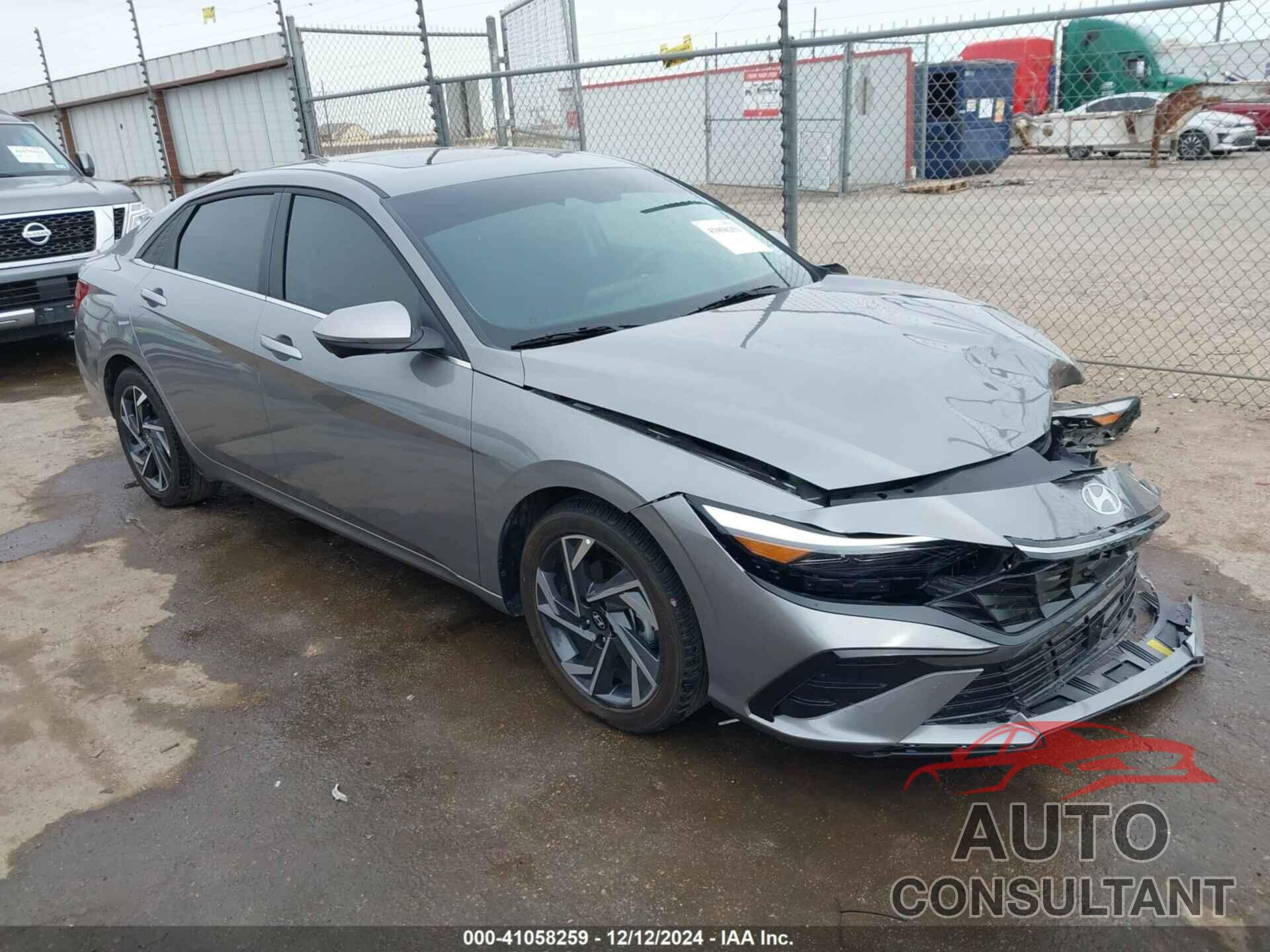HYUNDAI ELANTRA 2024 - KMHLP4DG0RU831555