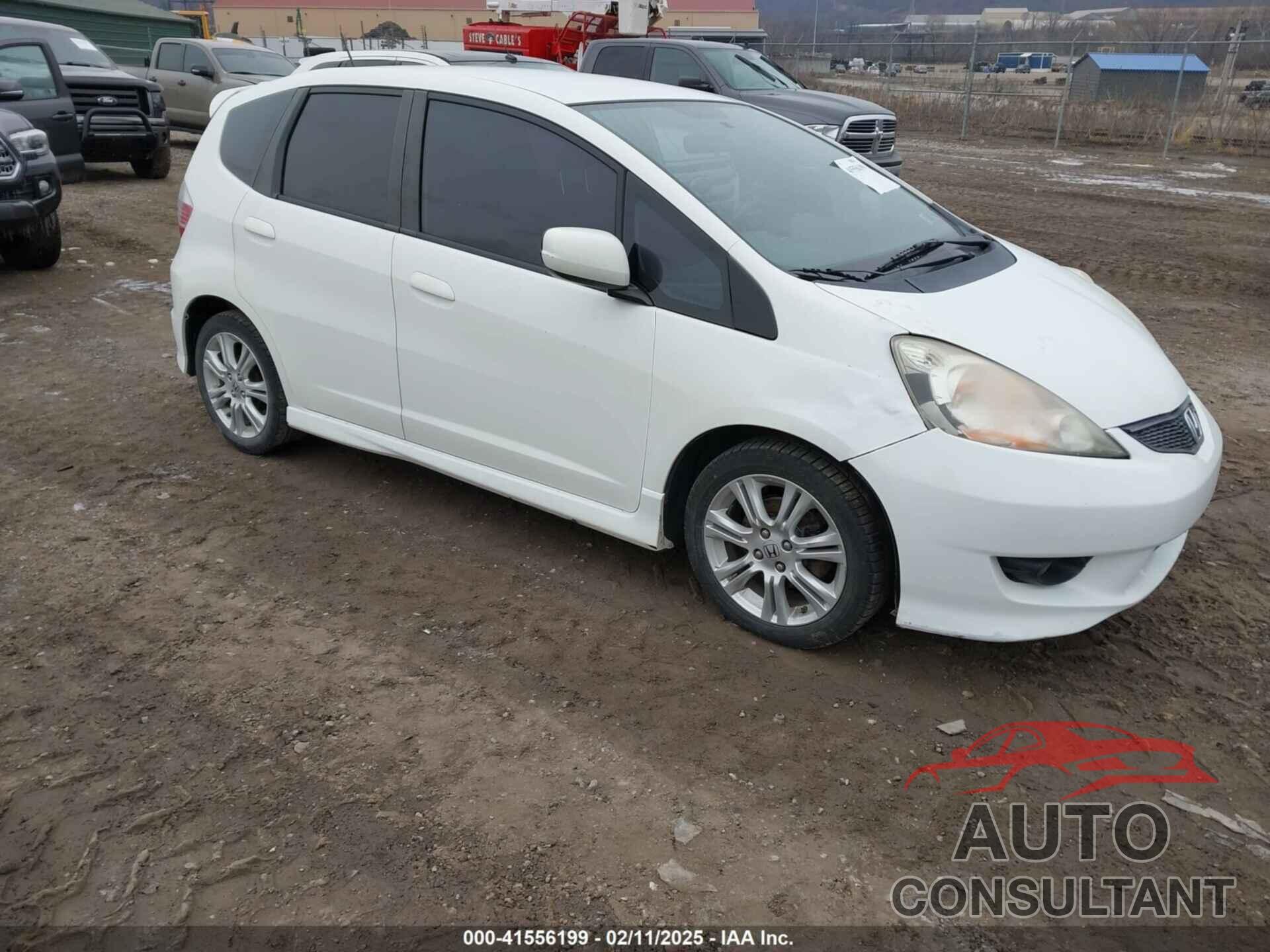 HONDA FIT 2009 - JHMGE88459S026843