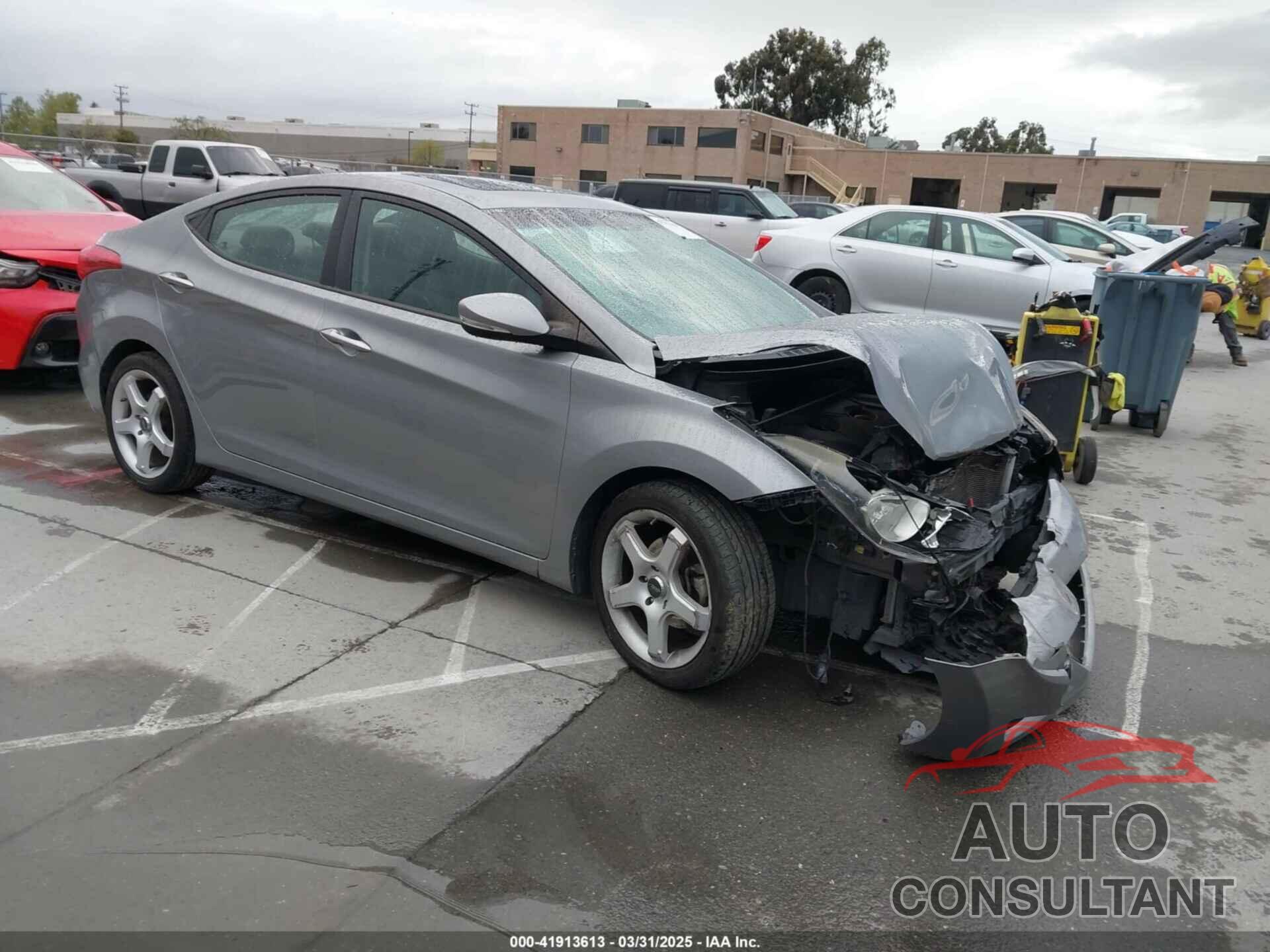 HYUNDAI ELANTRA 2013 - KMHDH4AE2DU799009