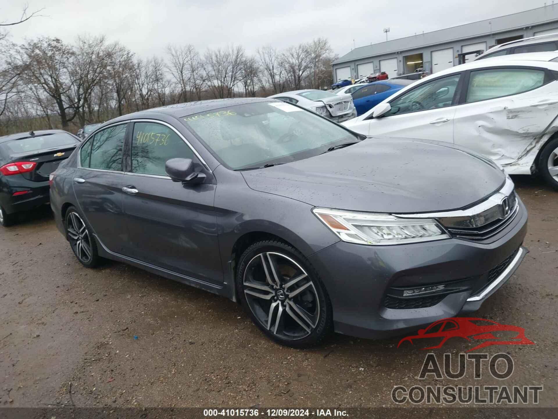 HONDA ACCORD 2017 - 1HGCR3F9XHA024923