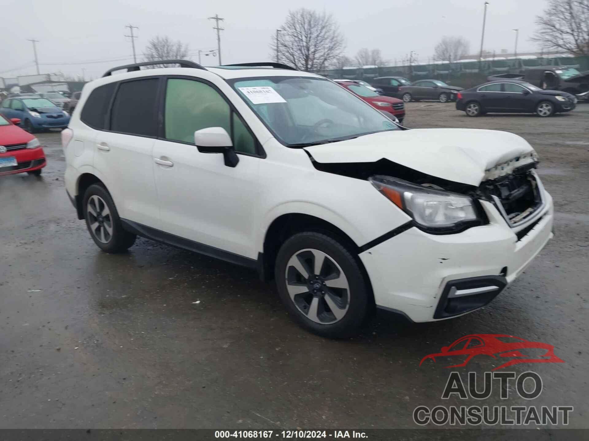 SUBARU FORESTER 2018 - JF2SJAGC7JH523483