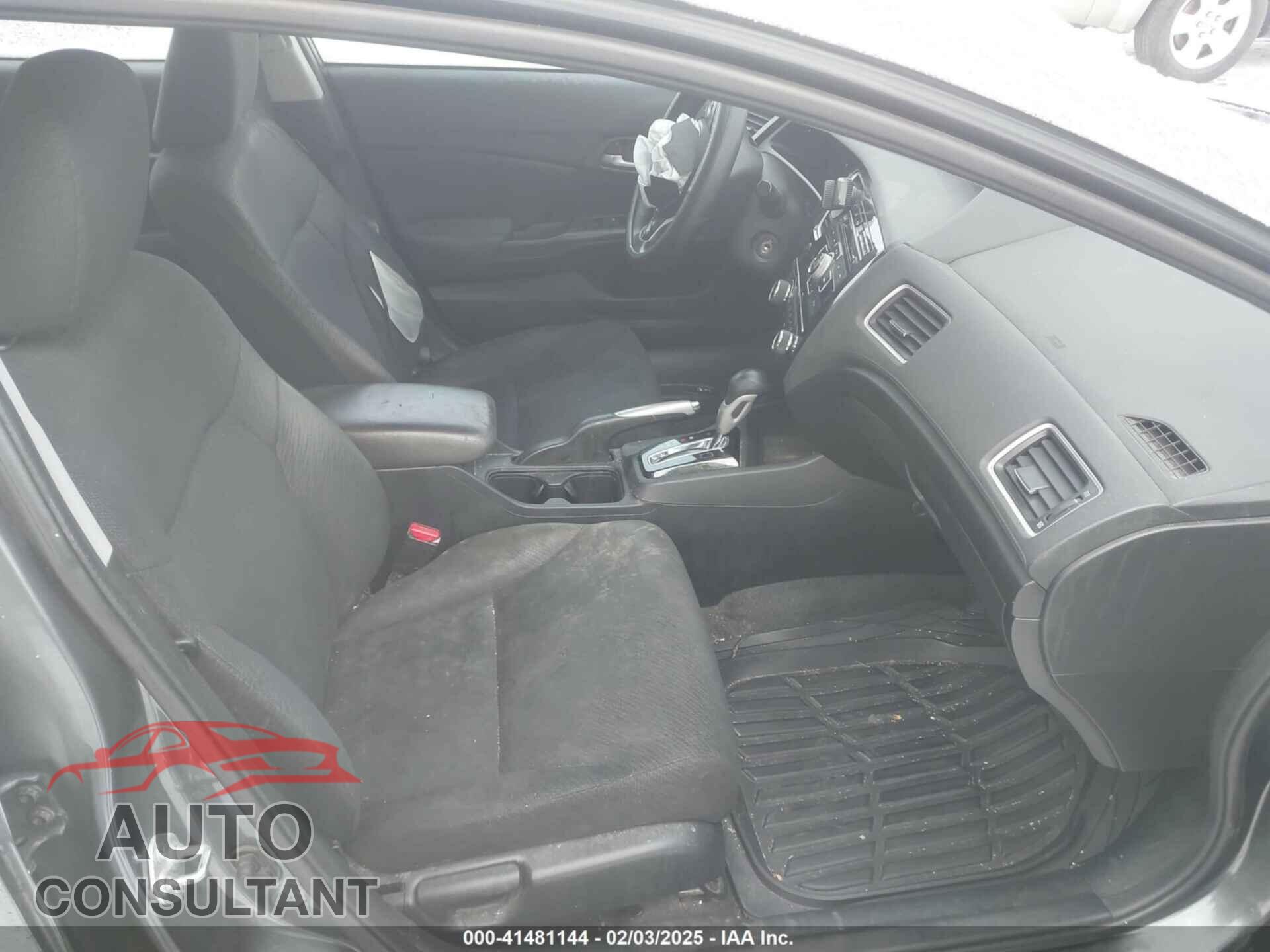 HONDA CIVIC 2013 - 19XFB2F53DE245181