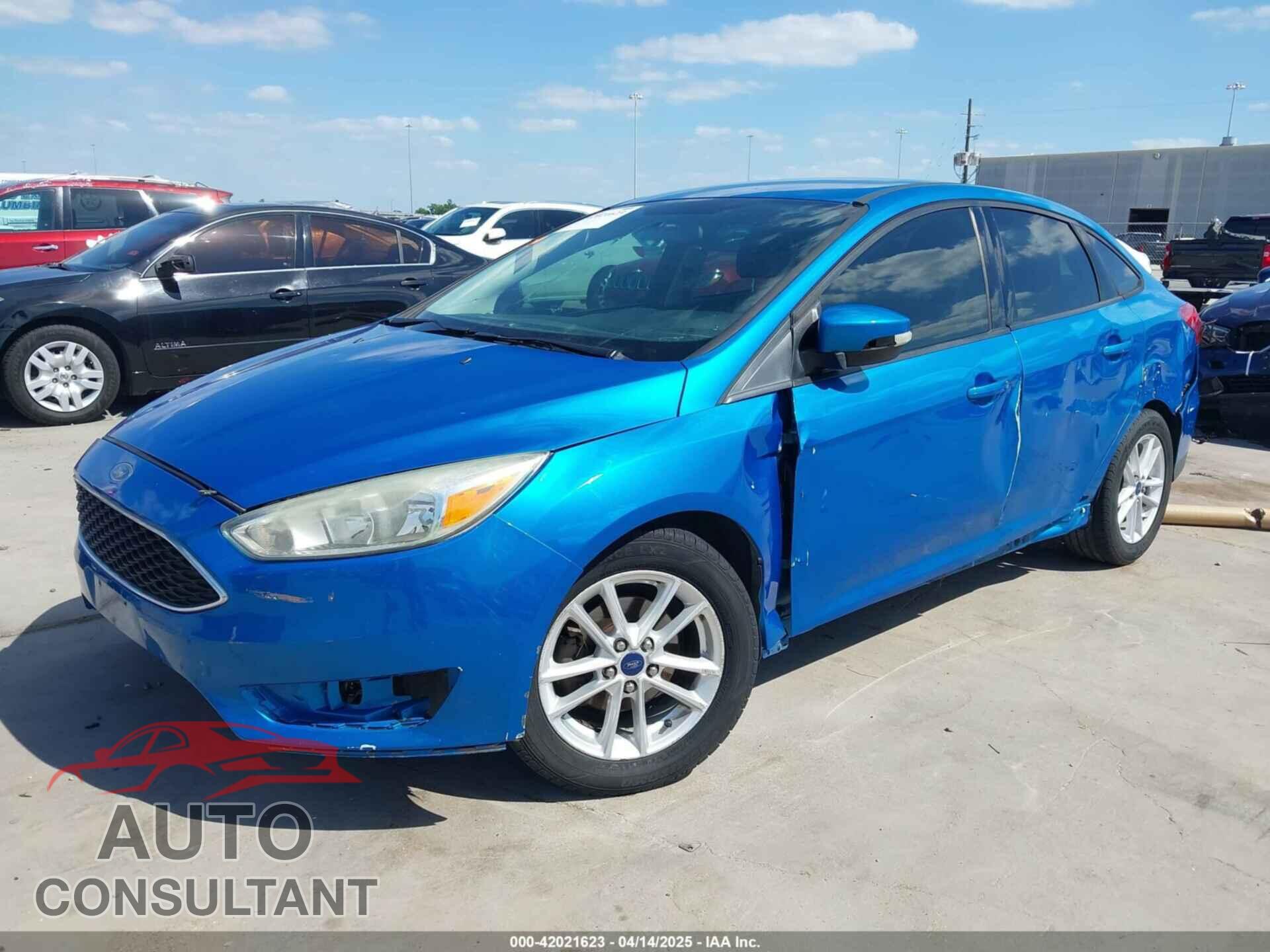 FORD FOCUS 2015 - 1FADP3F21FL379837