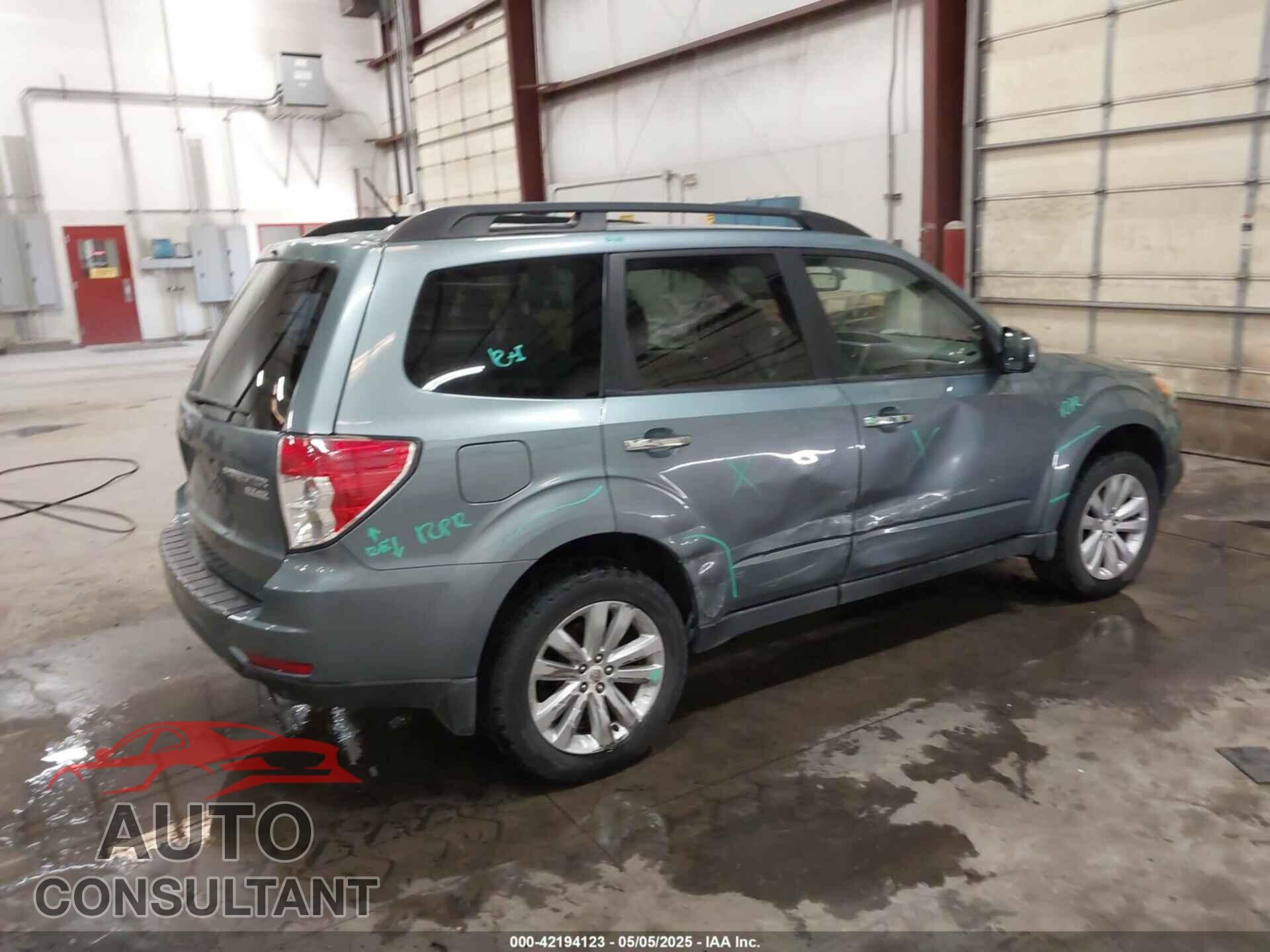SUBARU FORESTER 2011 - JF2SHAEC5BH773501