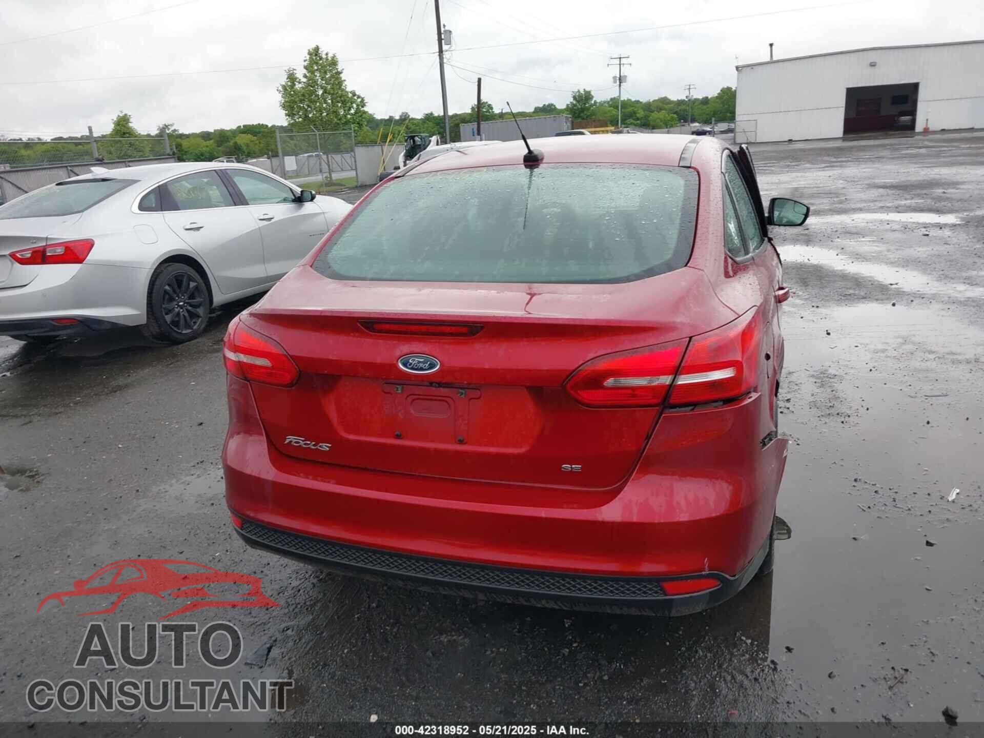FORD FOCUS 2016 - 1FADP3F2XGL279219