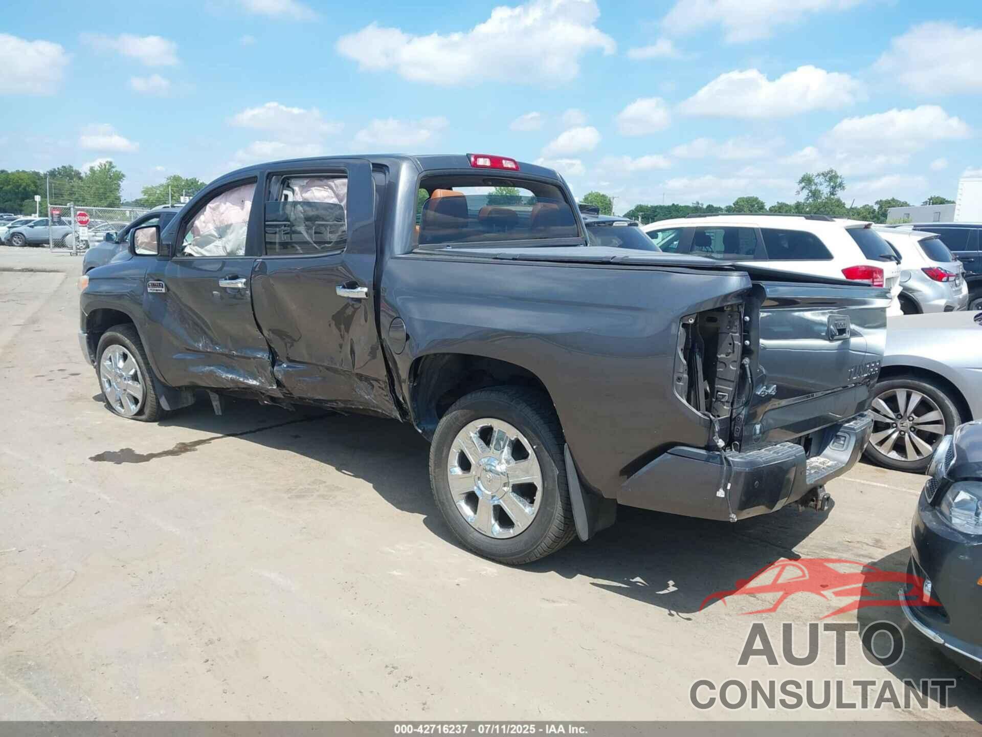 TOYOTA TUNDRA 2016 - 5TFAY5F15GX501283