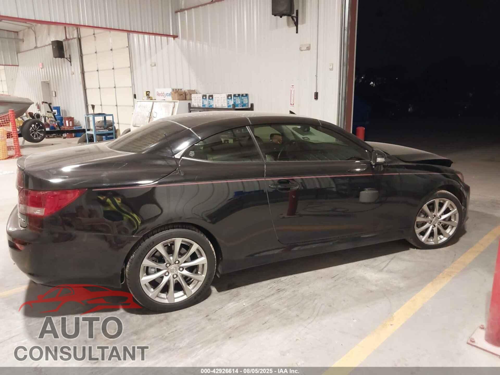 LEXUS IS 250C 2014 - JTHFF2C23E2529633