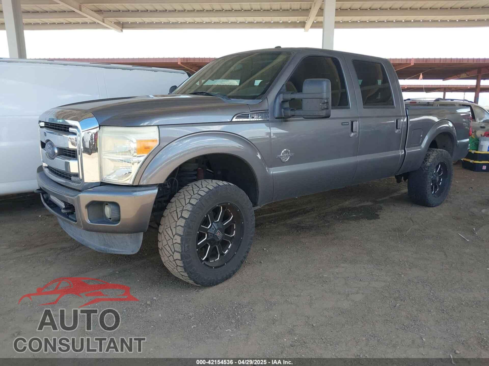 FORD F-350 2011 - 1FT8W3BT5BEA10670