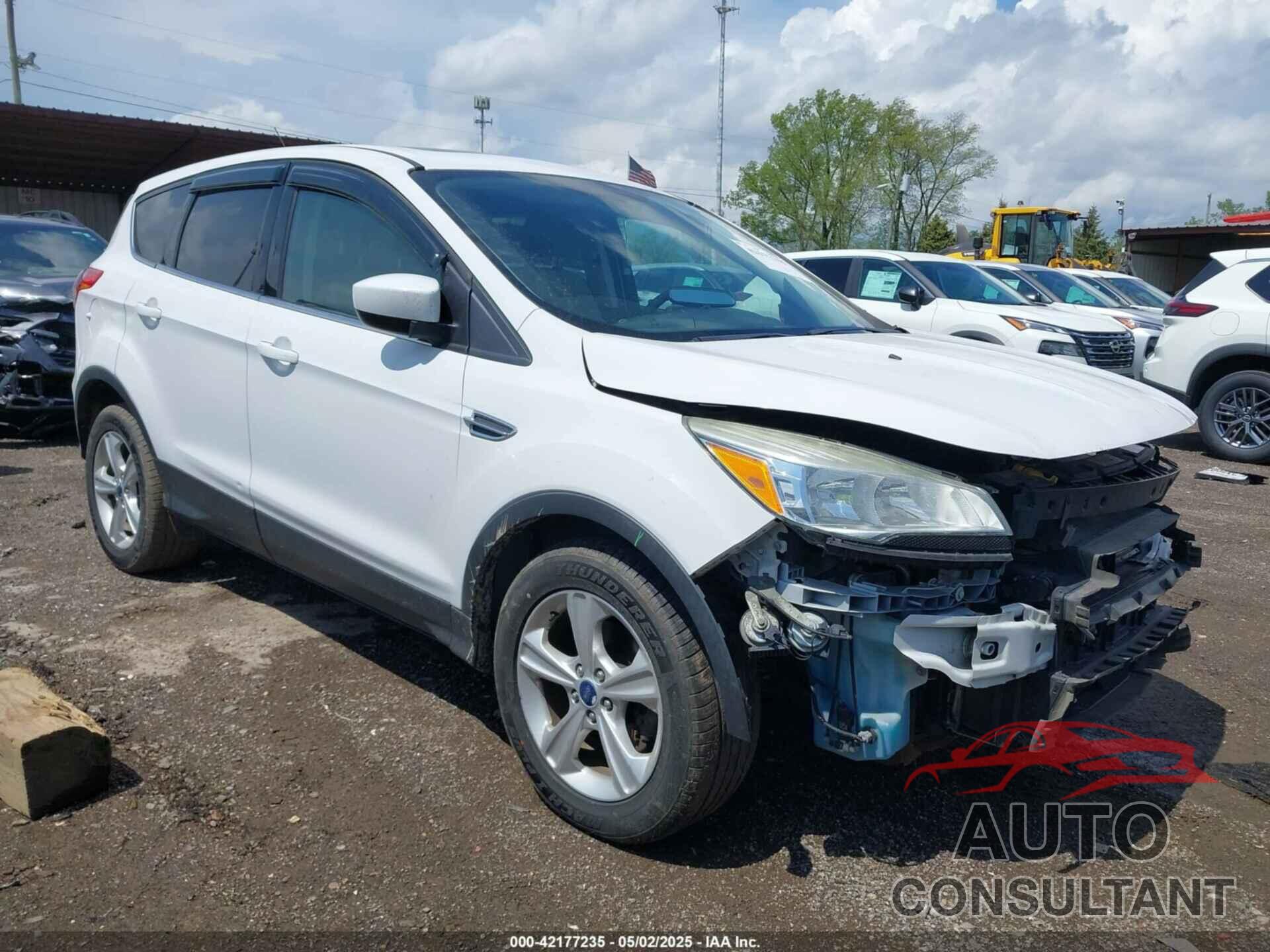 FORD ESCAPE 2015 - 1FMCU0G73FUA28151