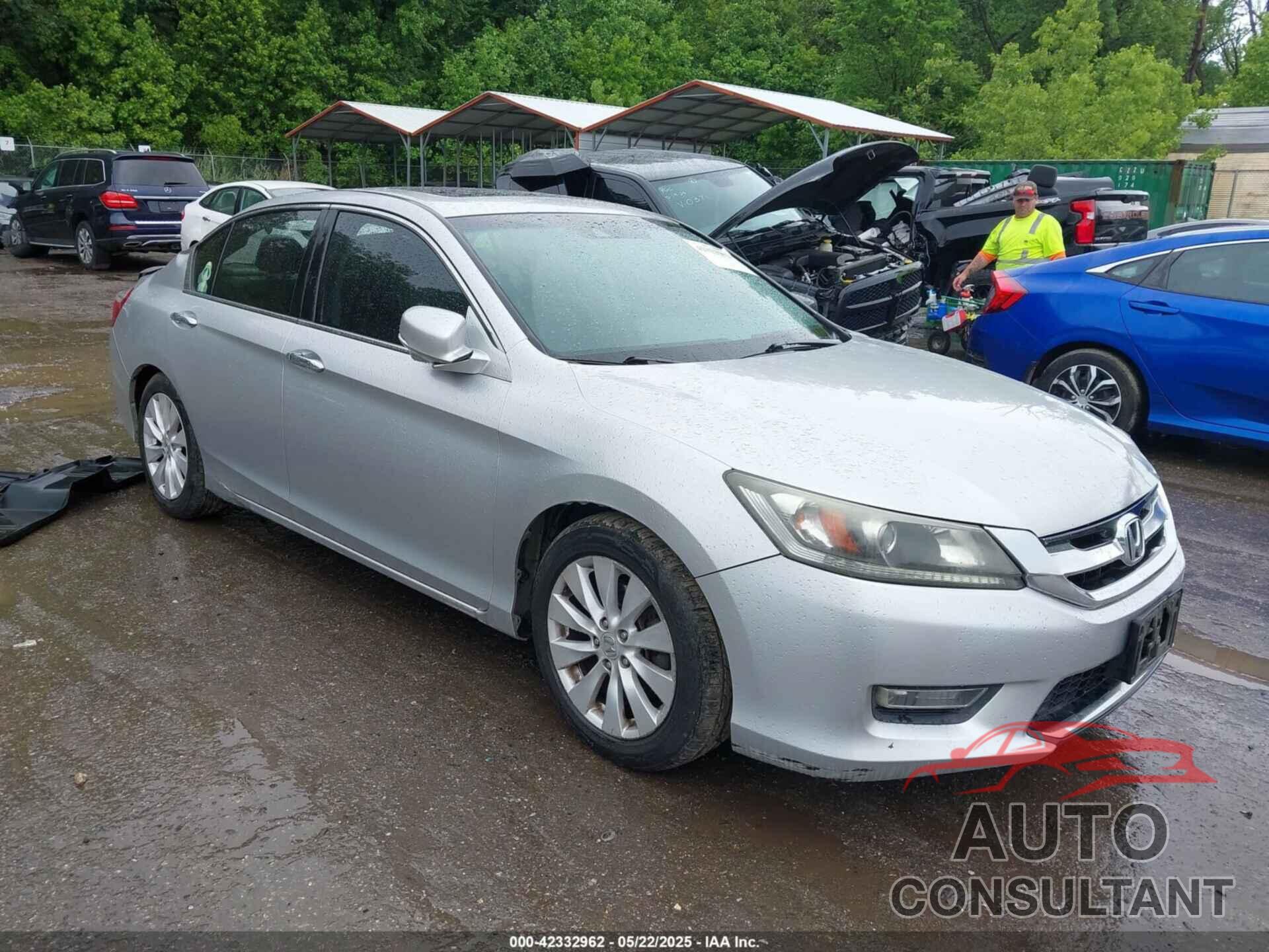 HONDA ACCORD 2013 - 1HGCR2F86DA151843