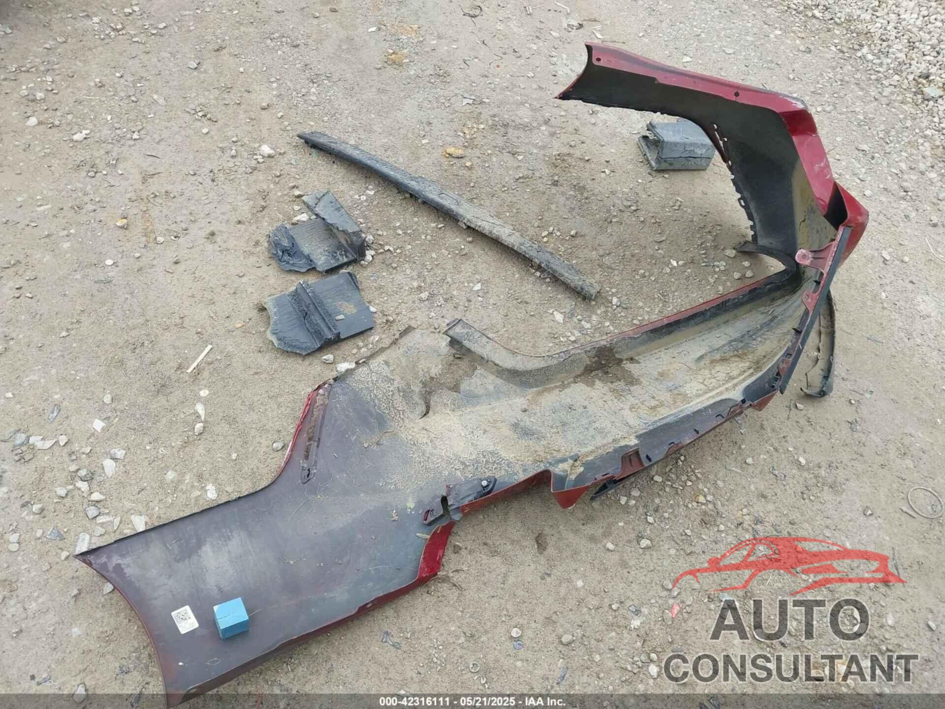 TOYOTA CAMRY 2018 - 4T1B11HK3JU553992