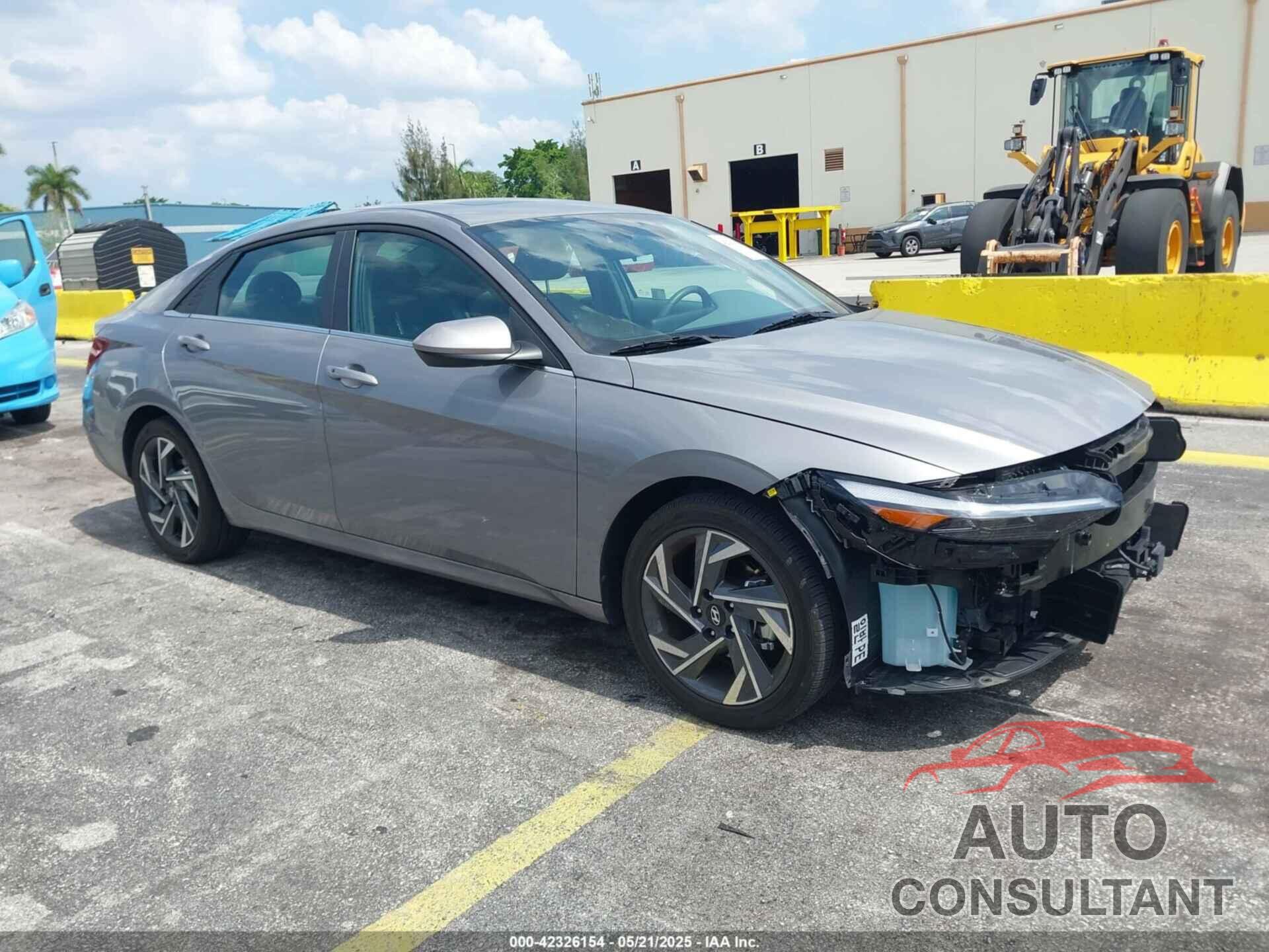 HYUNDAI ELANTRA 2025 - KMHLS4DG3SU924736