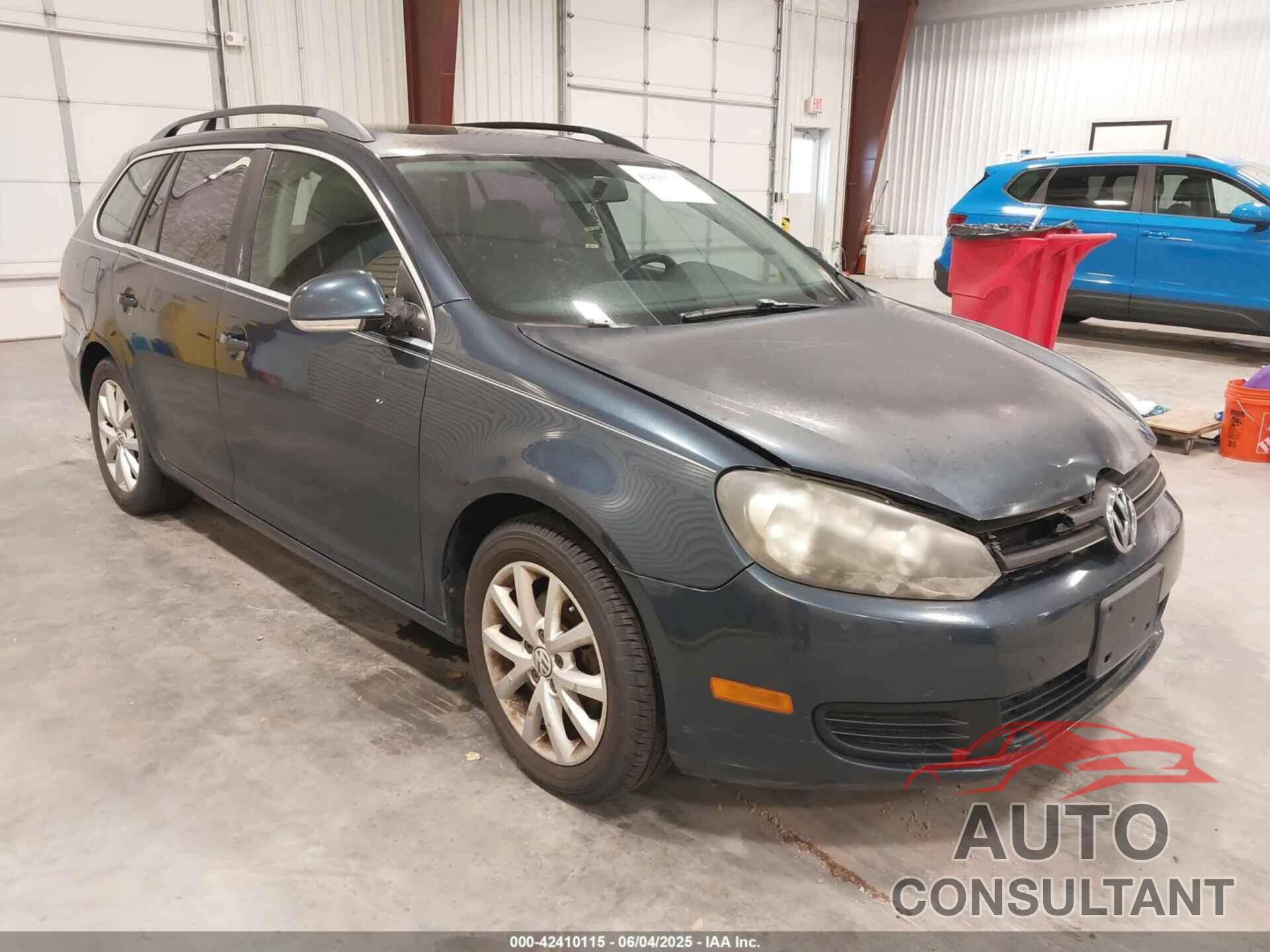 VOLKSWAGEN JETTA 2010 - 3VWTX8AJ7AM603635