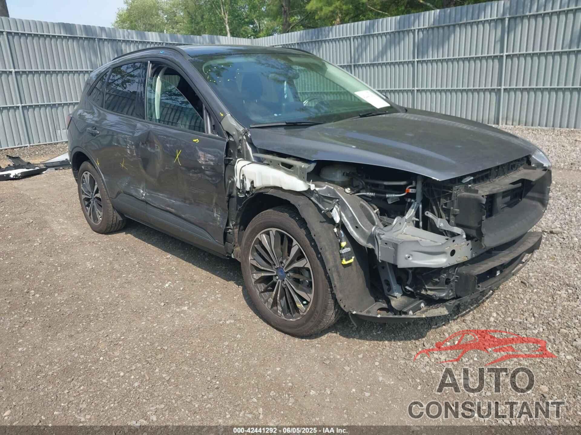 FORD ESCAPE 2022 - 1FMCU9H98NUB36607