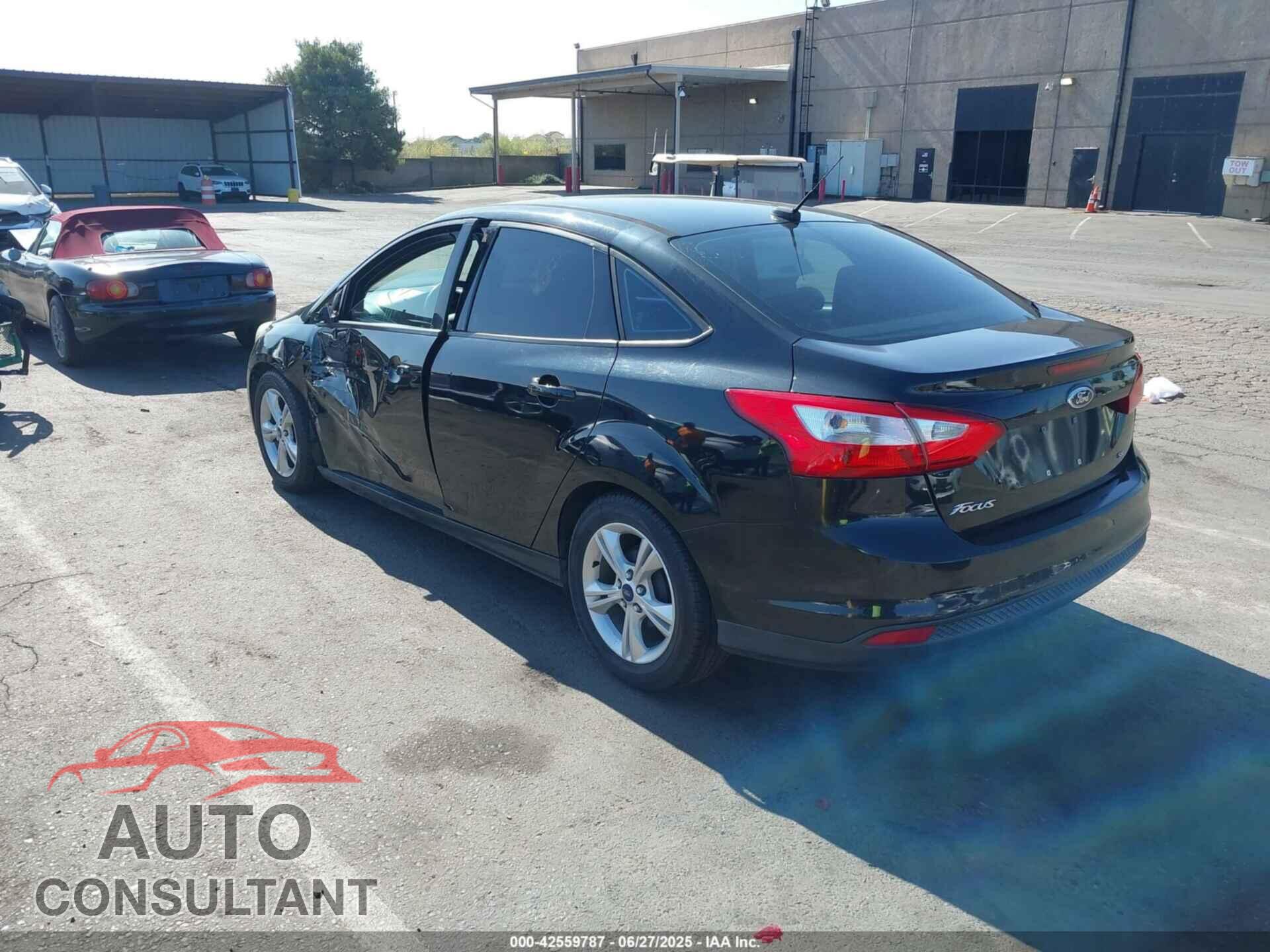 FORD FOCUS 2014 - 1FADP3F20EL211024