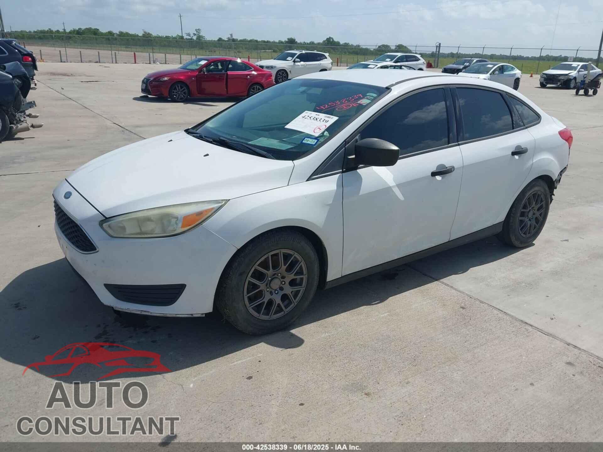 FORD FOCUS 2015 - 1FADP3E22FL356603