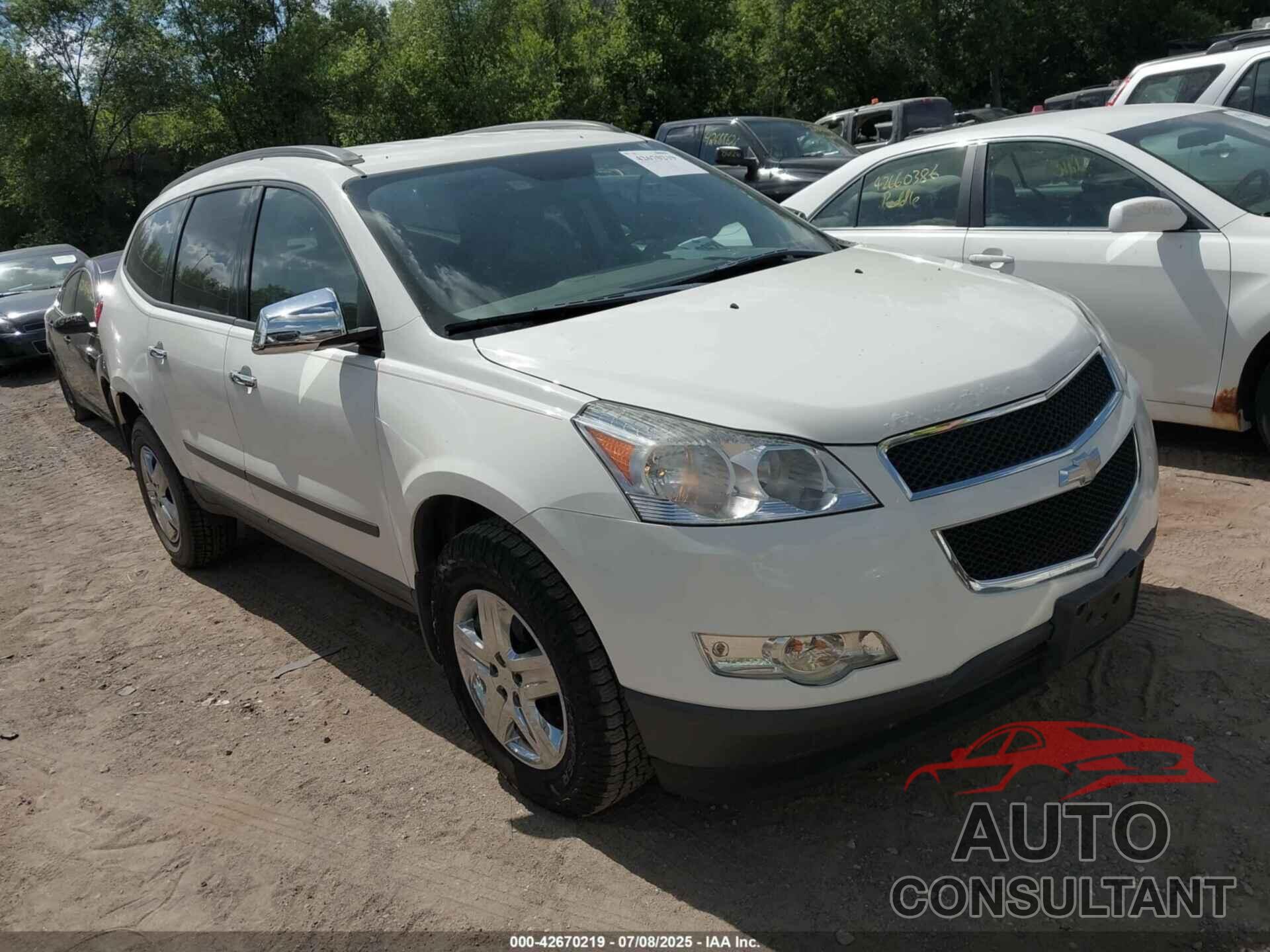 CHEVROLET TRAVERSE 2012 - 1GNKREED1CJ263370