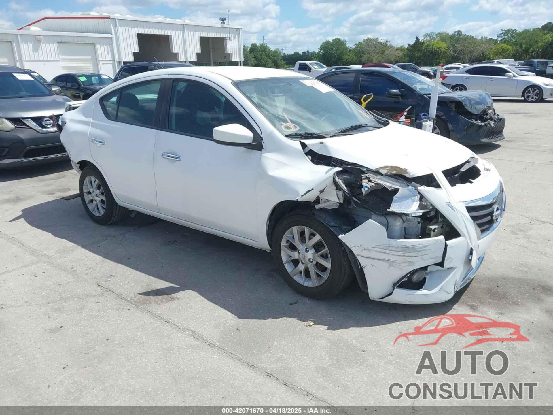 NISSAN VERSA 2018 - 3N1CN7AP8JL875076