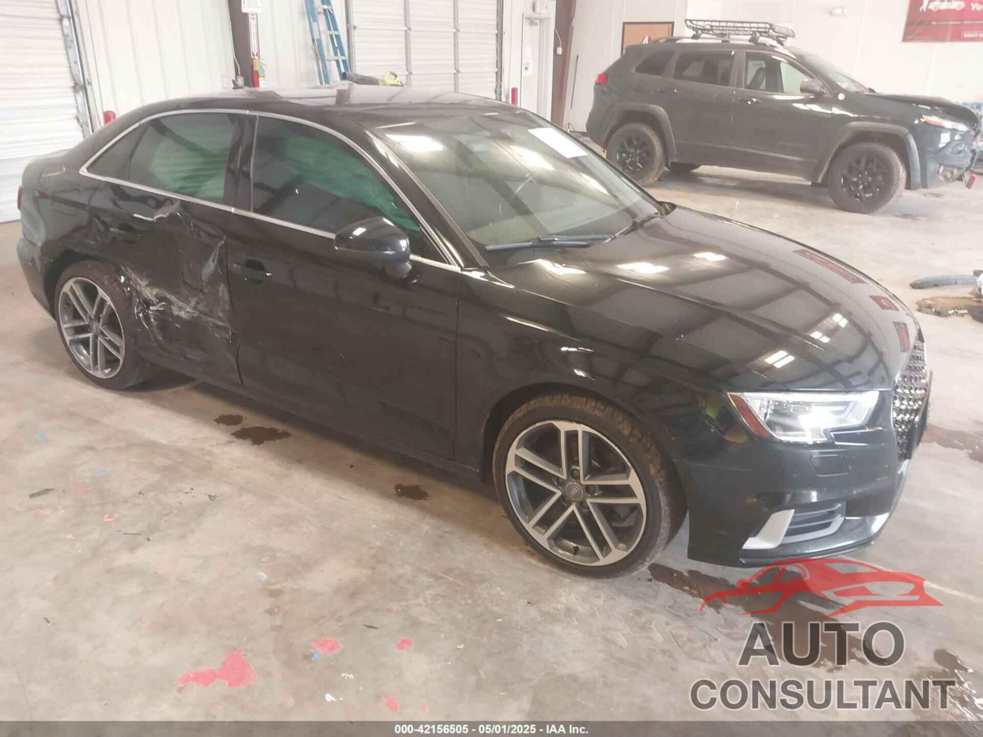 AUDI A3 2019 - WAUAUGFF5K1010952