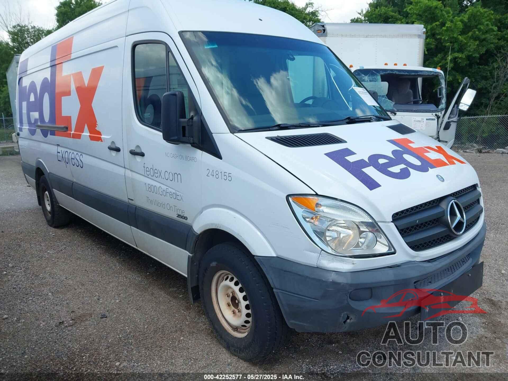 MERCEDES-BENZ SPRINTER 2500 2012 - WD3PE8CB2C5683798