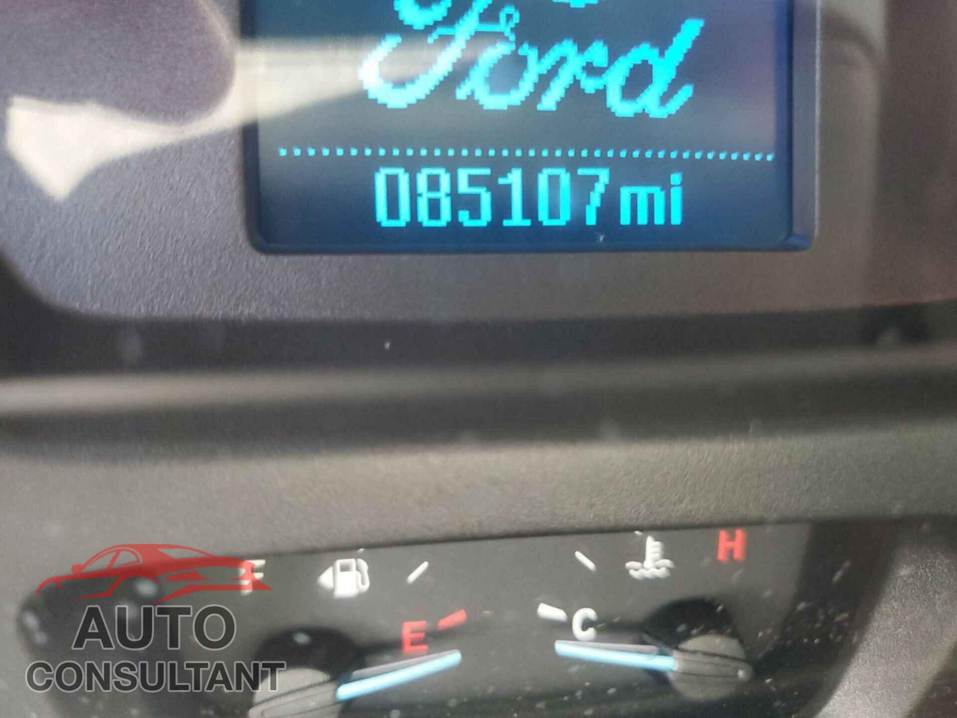 FORD TRANSIT 2019 - 1FTYR2CM2KKA02276