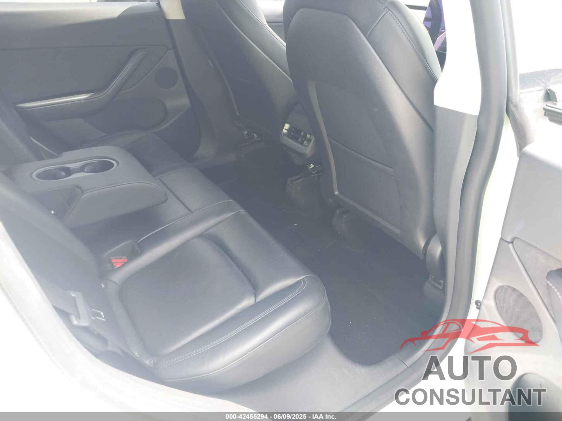 TESLA MODEL Y 2022 - 7SAYGDEEXNF357160