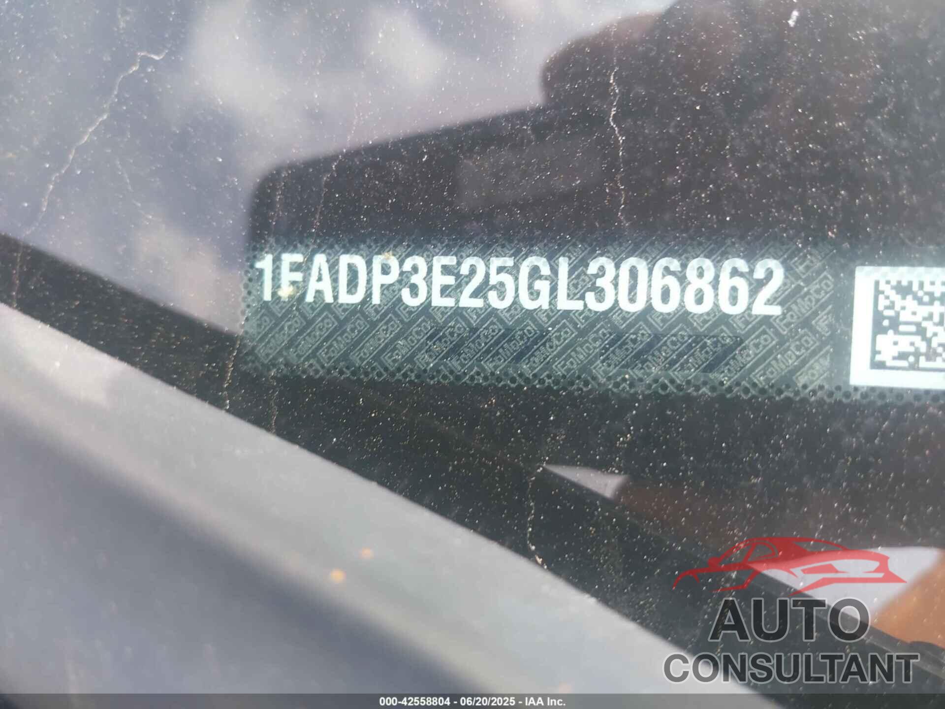 FORD FOCUS 2016 - 1FADP3E25GL306862