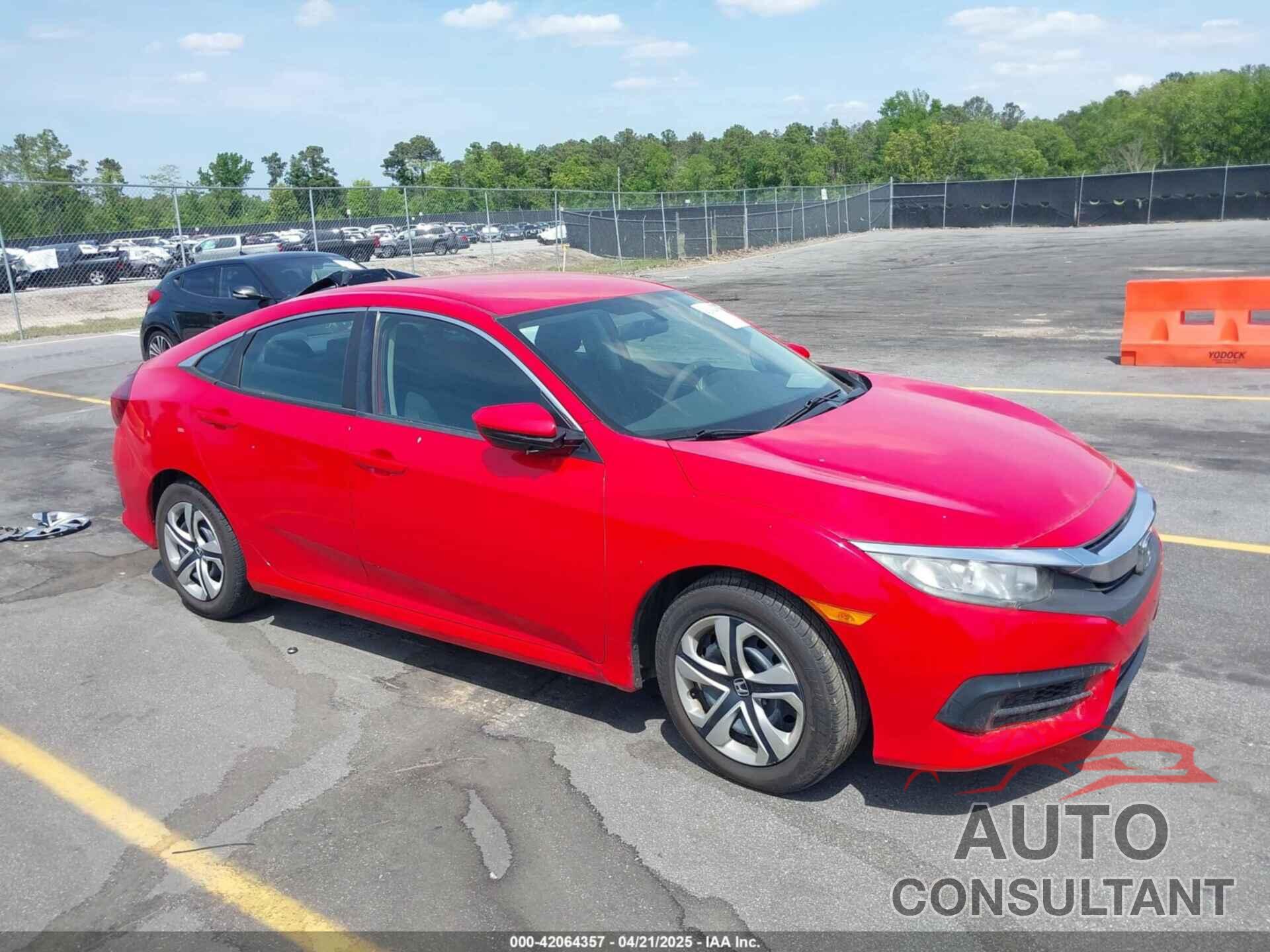 HONDA CIVIC 2018 - 2HGFC2F56JH517575