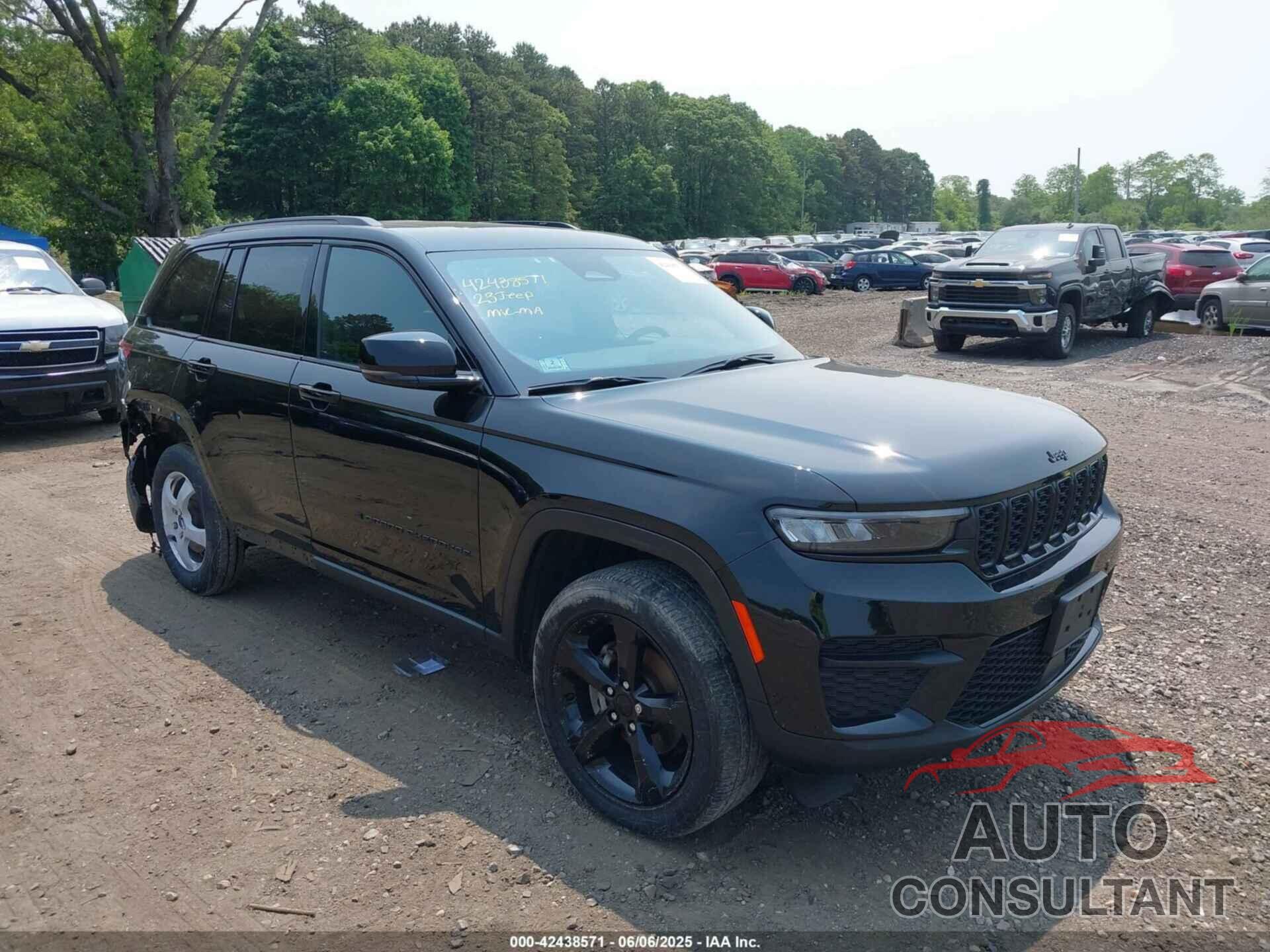 JEEP GRAND CHEROKEE 2023 - 1C4RJHAG2PC565454