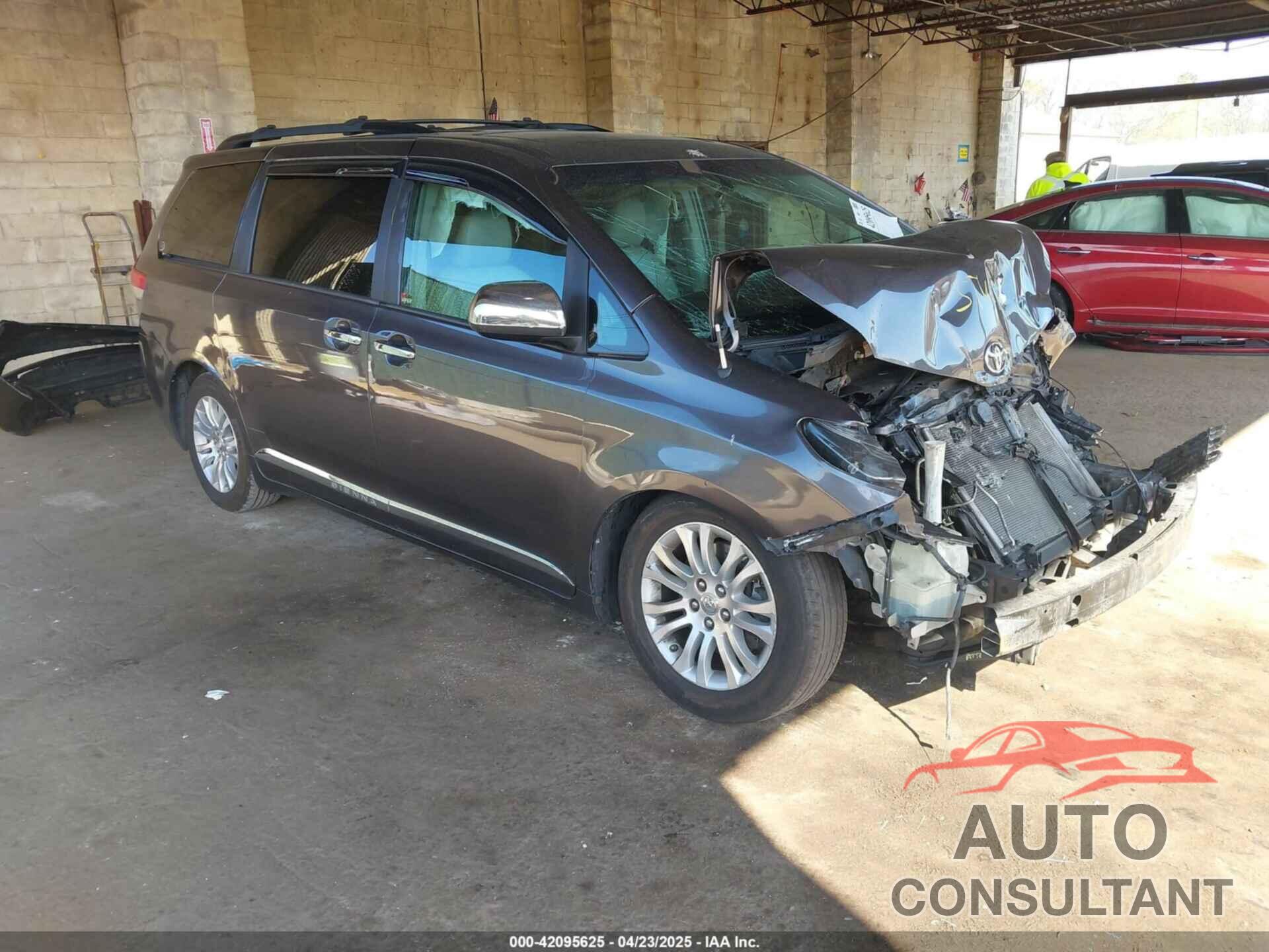 TOYOTA SIENNA 2014 - 5TDYK3DC5ES433949