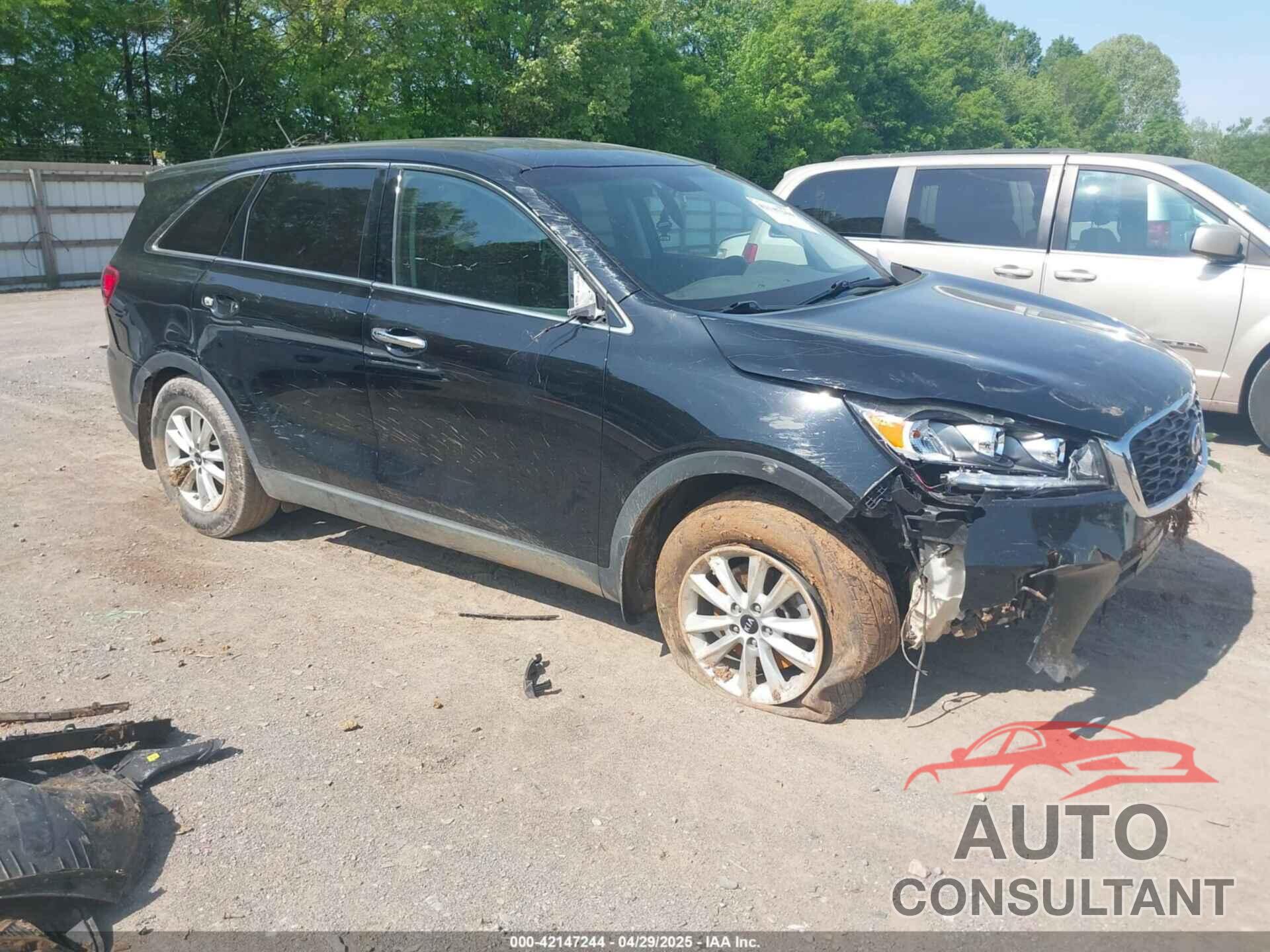 KIA SORENTO 2019 - 5XYPG4A39KG576239