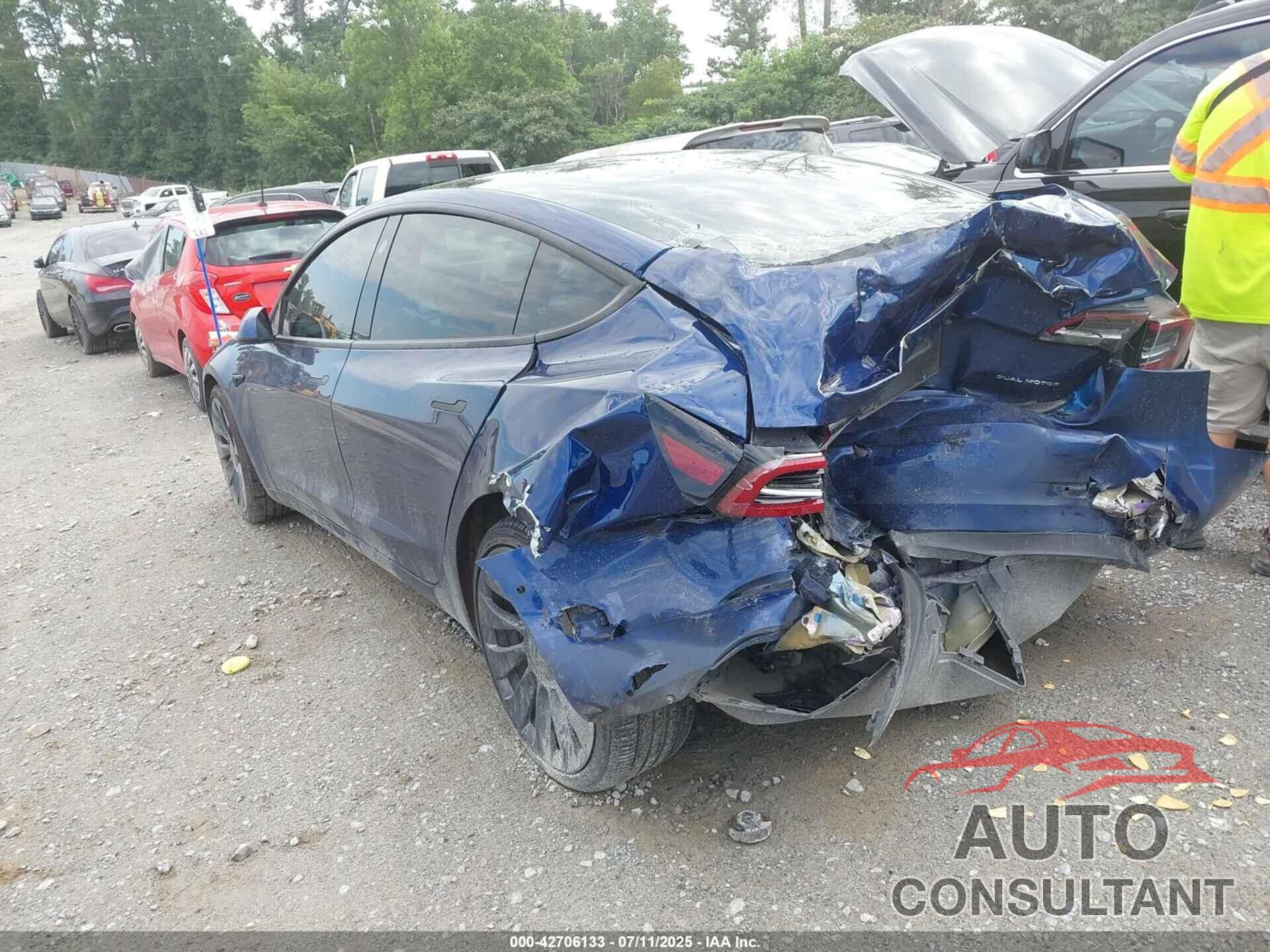 TESLA MODEL 3 2022 - 5YJ3E1EBXNF163570