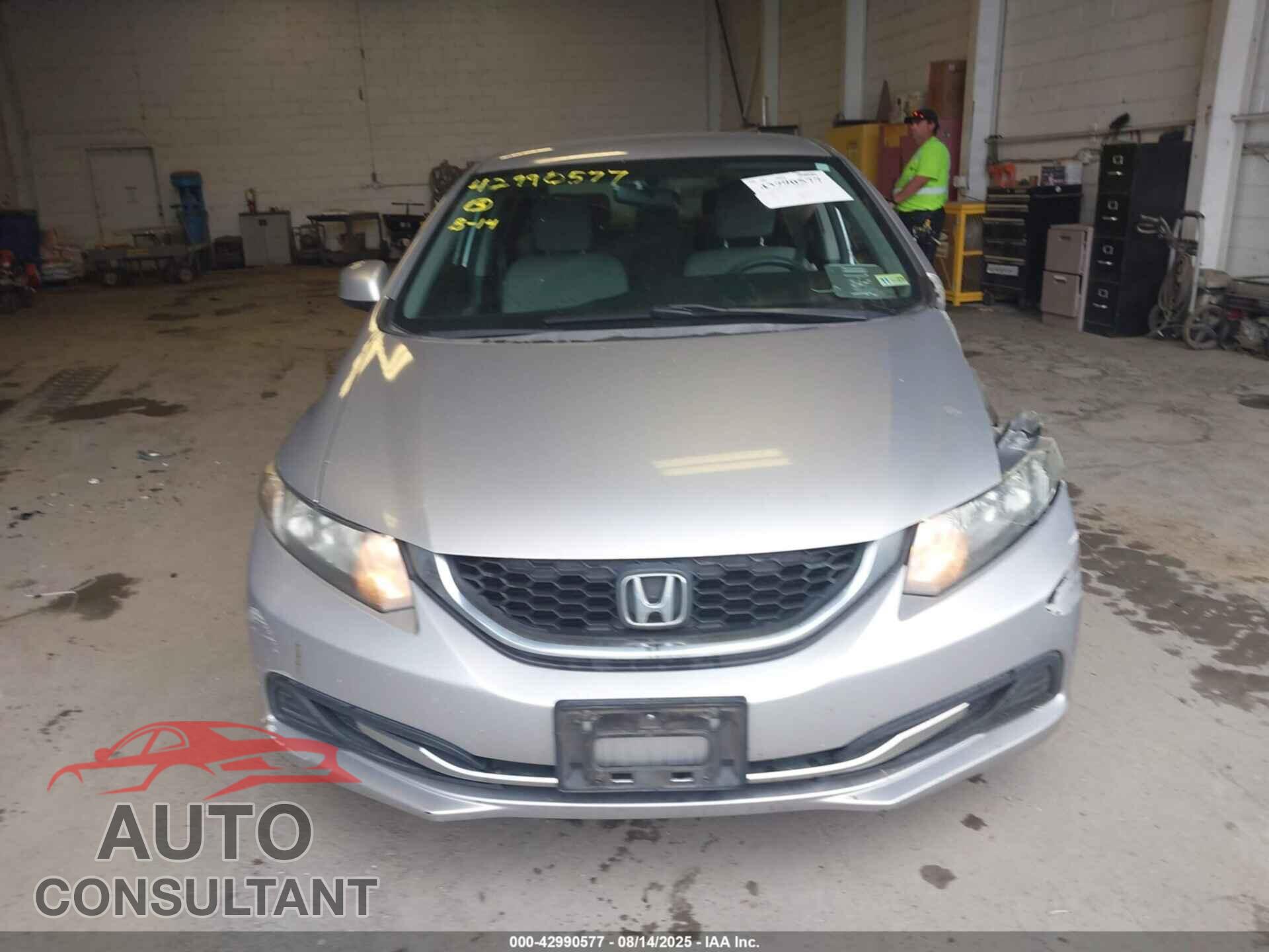HONDA CIVIC 2013 - 2HGFB2F56DH550390