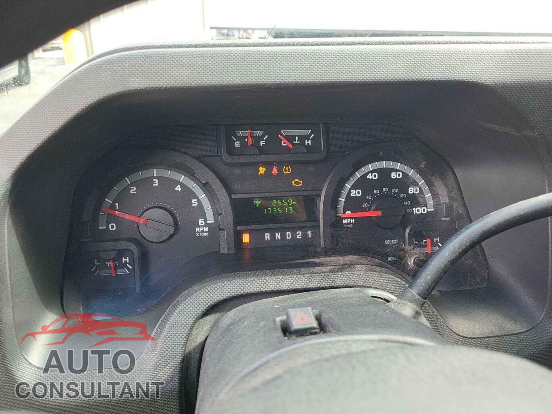 FORD ECONOLINE 2011 - 1FTNE2EW0BDA77060