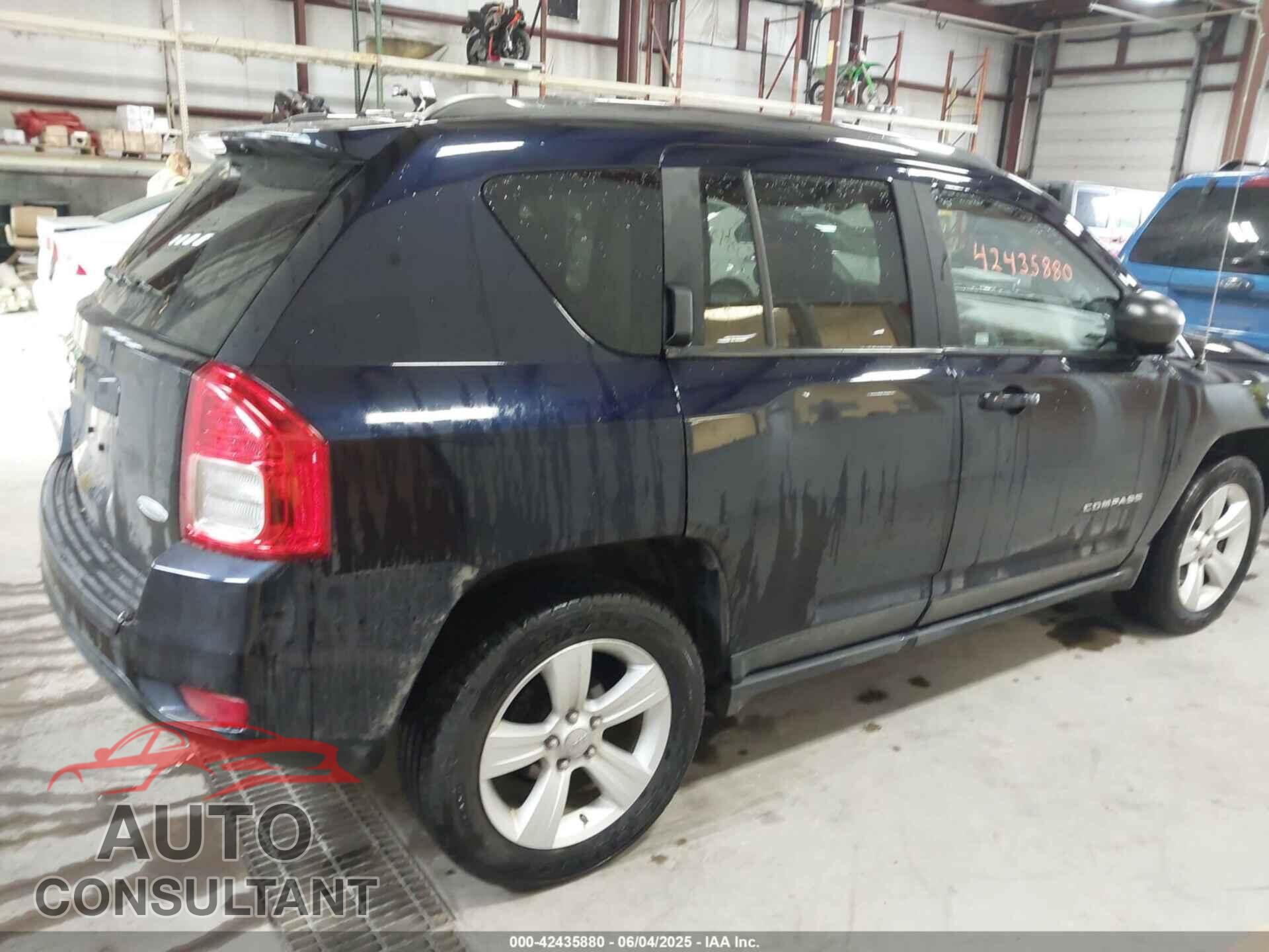 JEEP COMPASS 2011 - 1J4NF1FB9BD136510