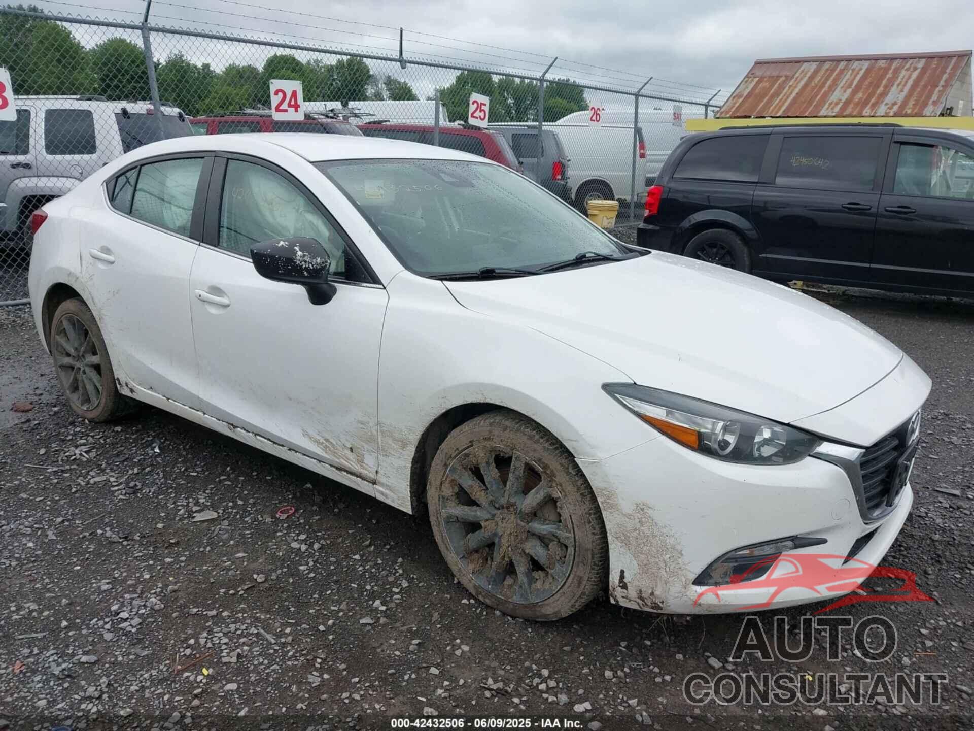 MAZDA MAZDA3 2018 - 3MZBN1V36JM209936