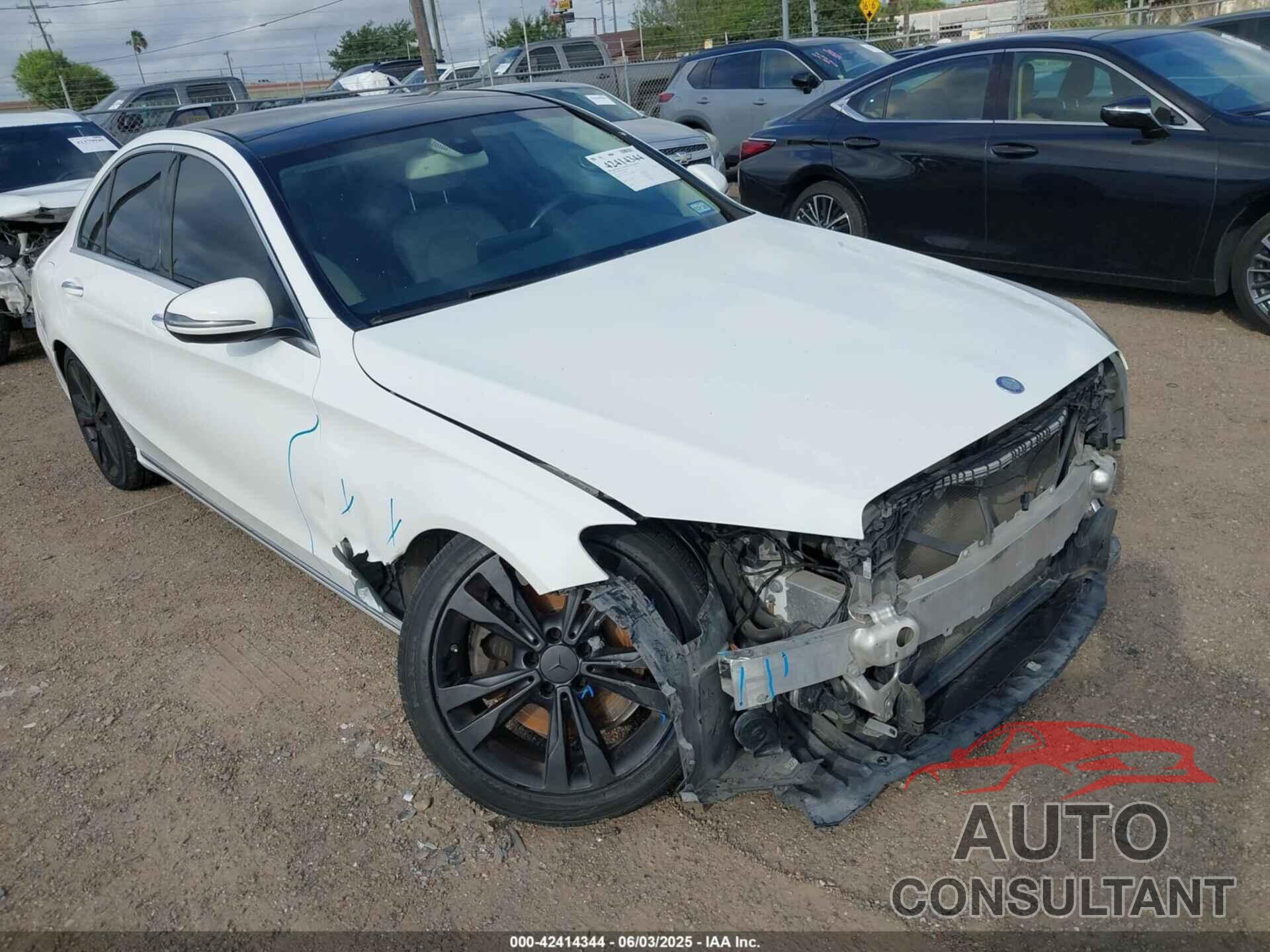 MERCEDES-BENZ C 300 2016 - 55SWF4JB6GU167036