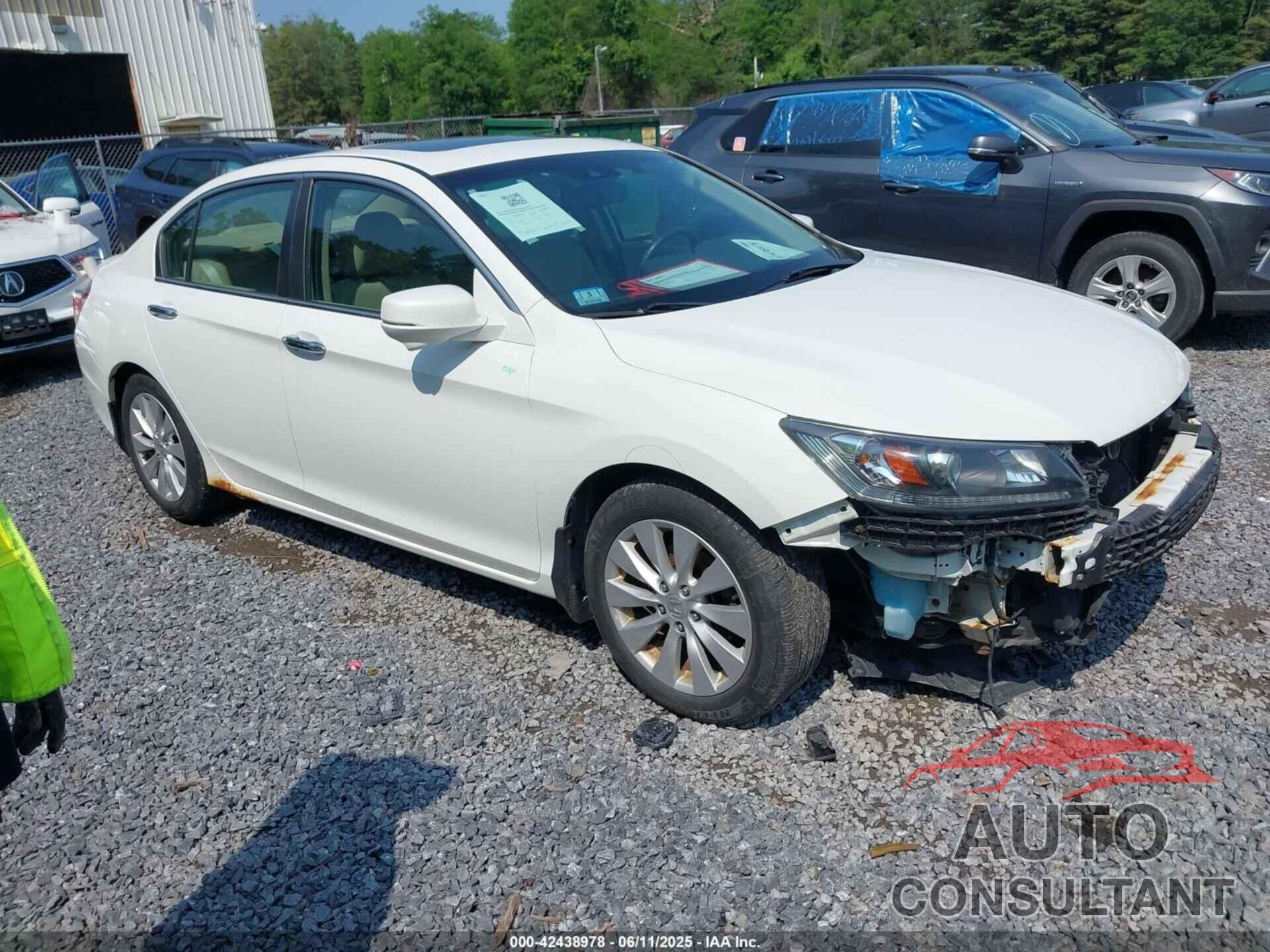 HONDA ACCORD 2013 - 1HGCR2F81DA205047