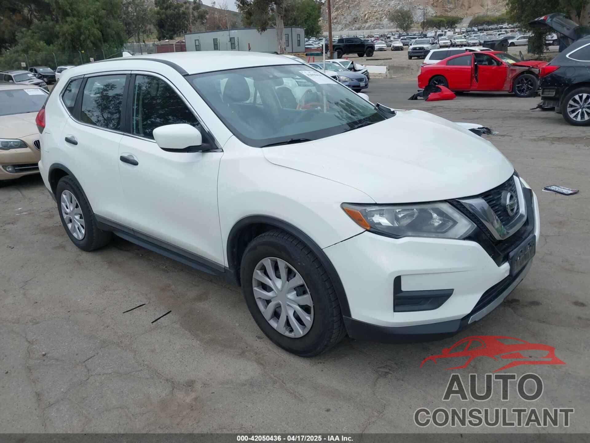 NISSAN ROGUE 2017 - KNMAT2MT4HP533578