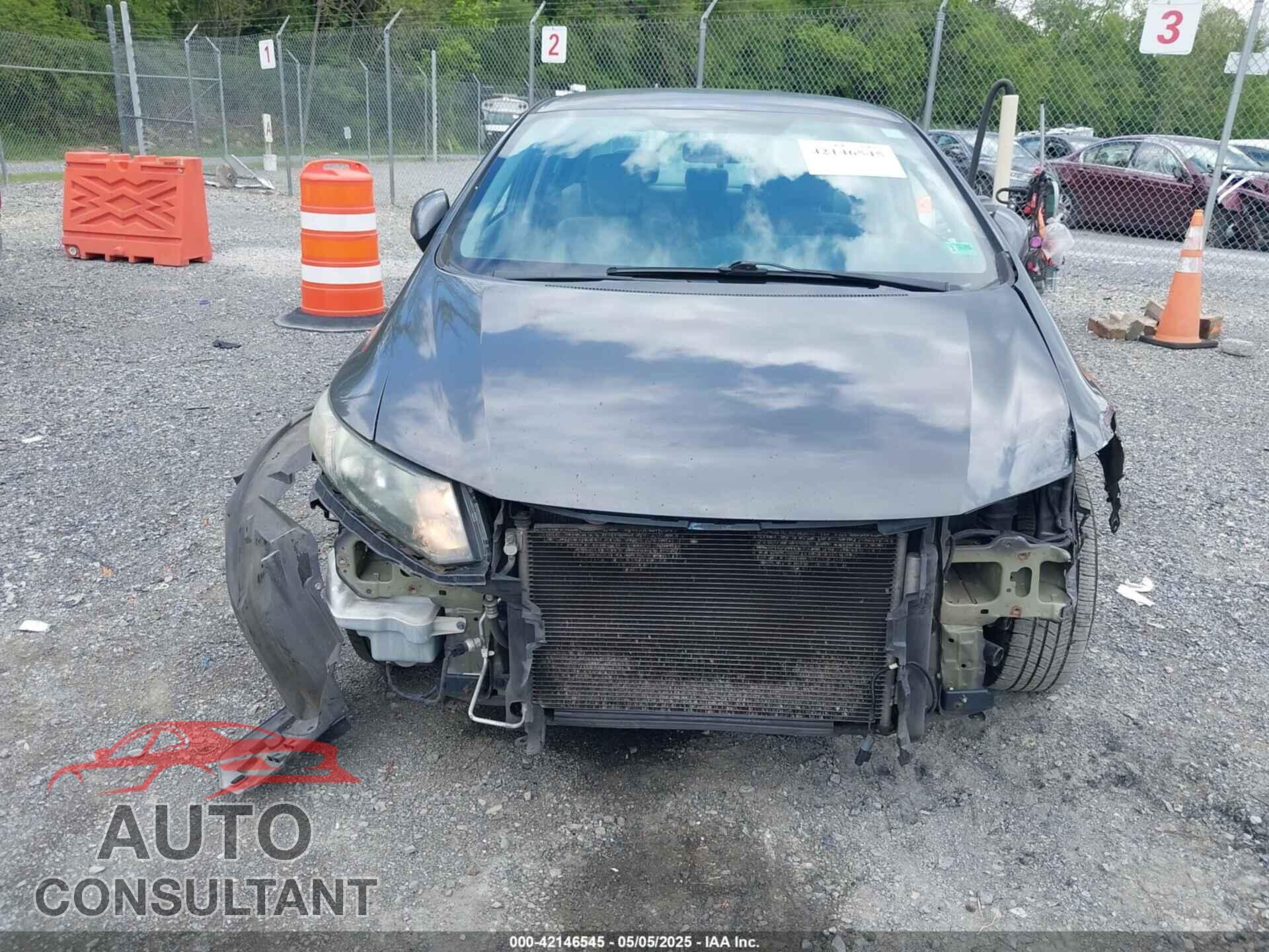 HONDA CIVIC 2013 - 2HGFB2F53DH509084
