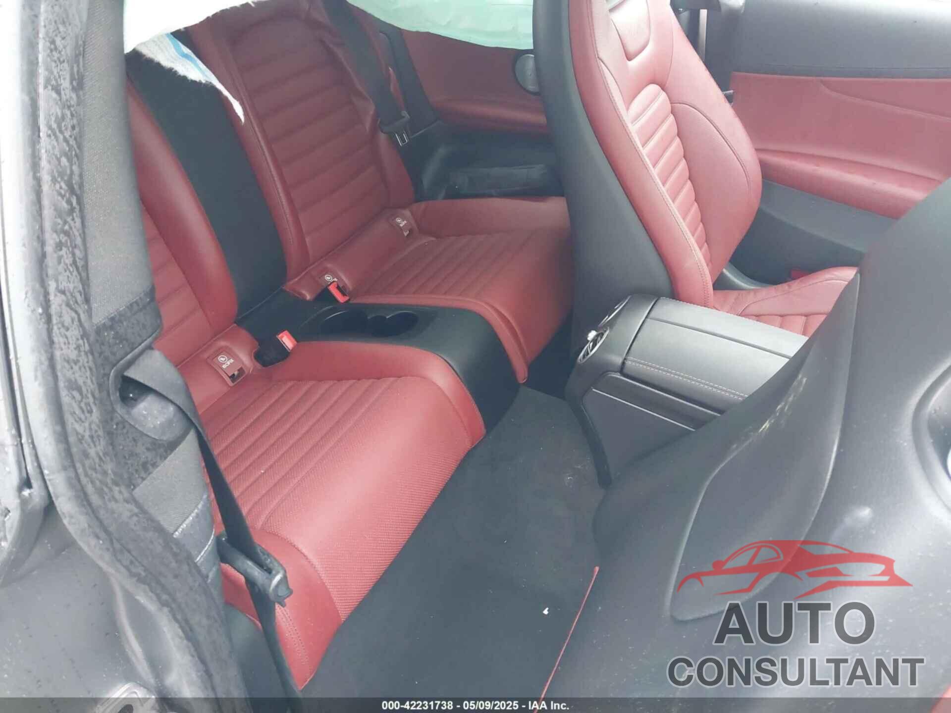 MERCEDES-BENZ AMG C 43 2023 - W1KWJ6EB3PG118300