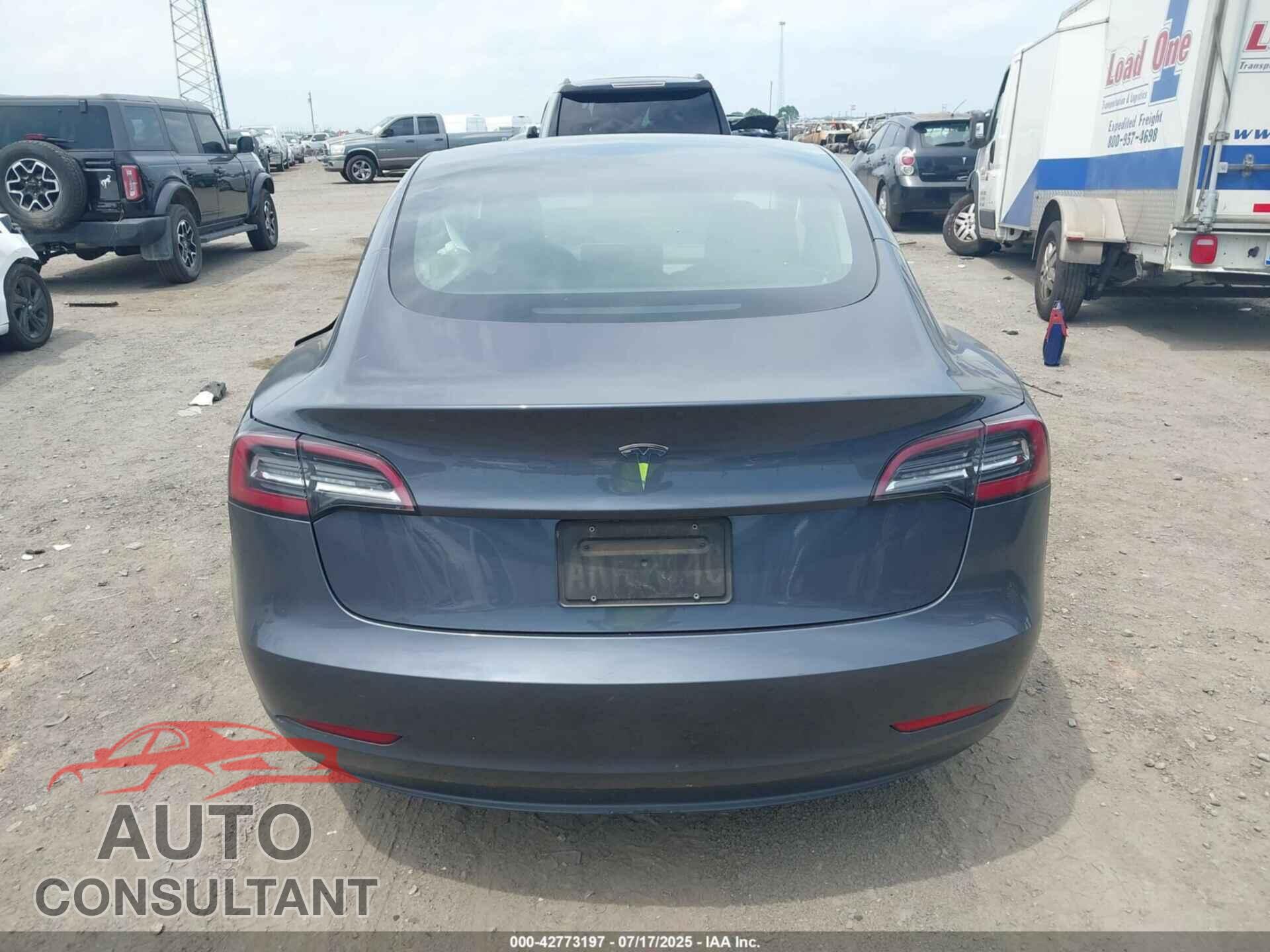 TESLA MODEL 3 2023 - 5YJ3E1EA2PF402765
