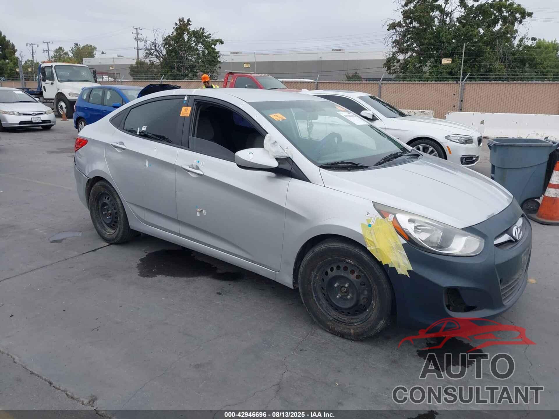 HYUNDAI ACCENT 2013 - KMHCT4AE0DU327708
