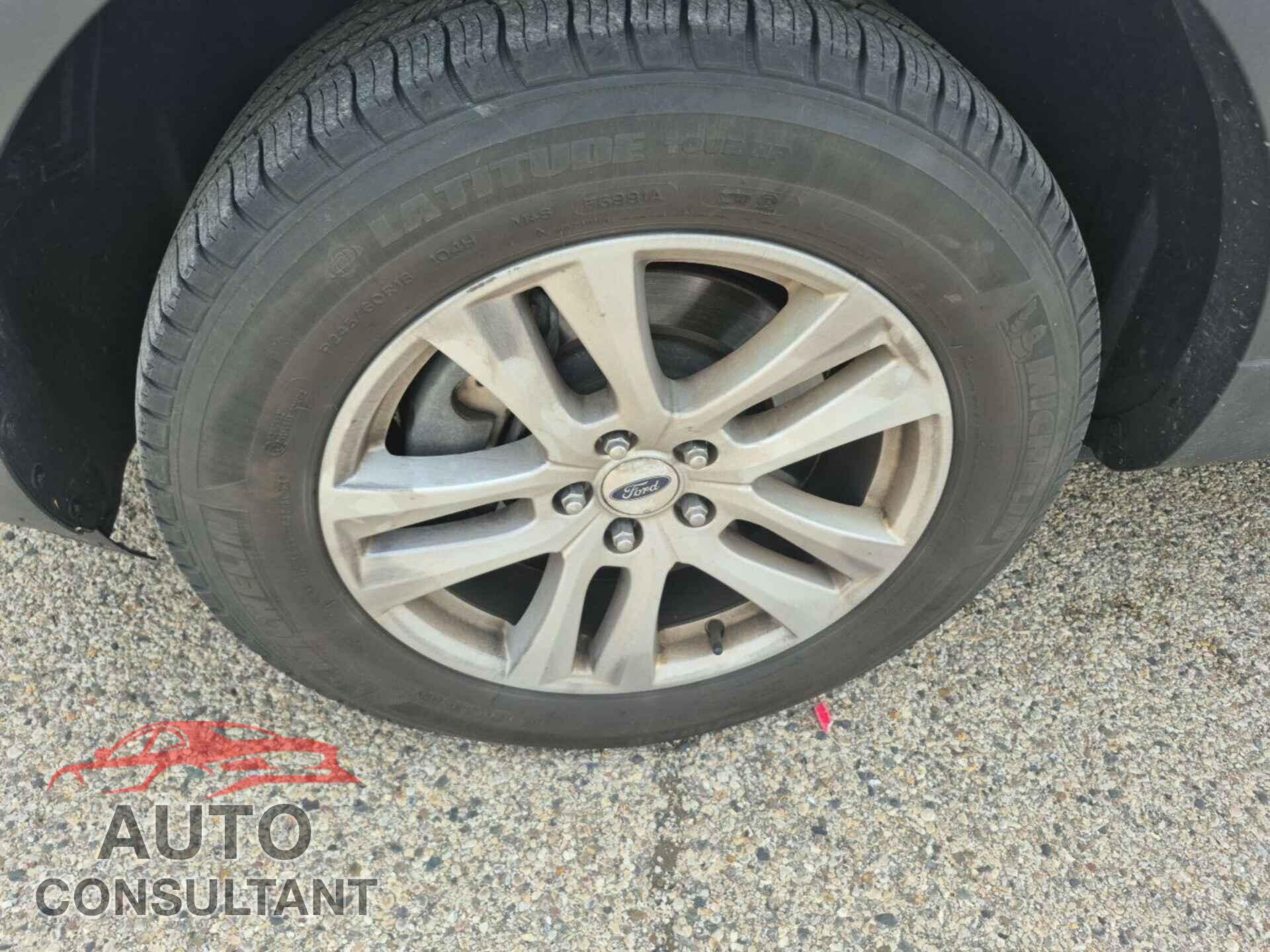 FORD EXPLORER 2018 - 1FM5K8D80JGB48121