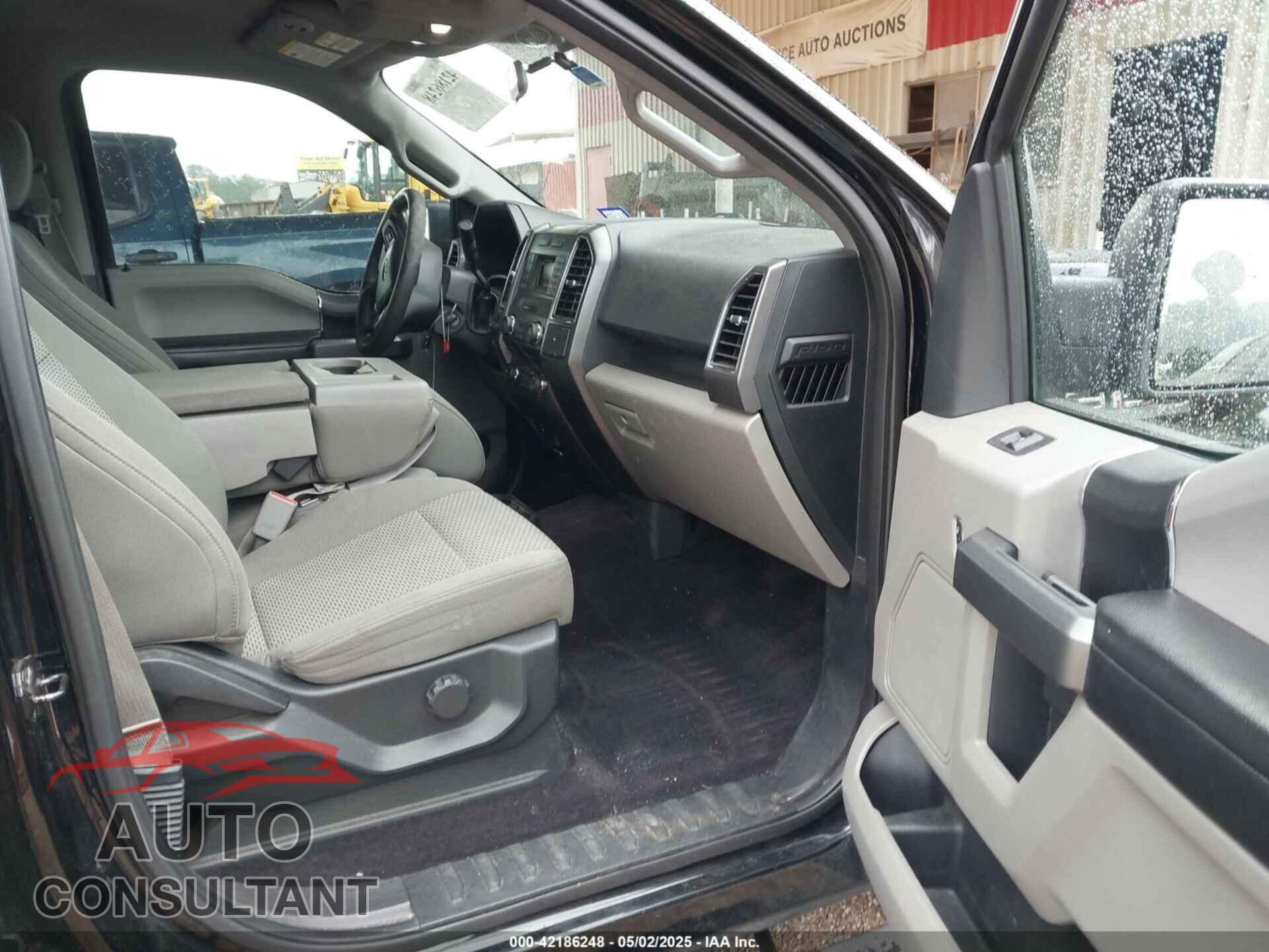 FORD F-150 2017 - 1FTEW1C84HKC92182