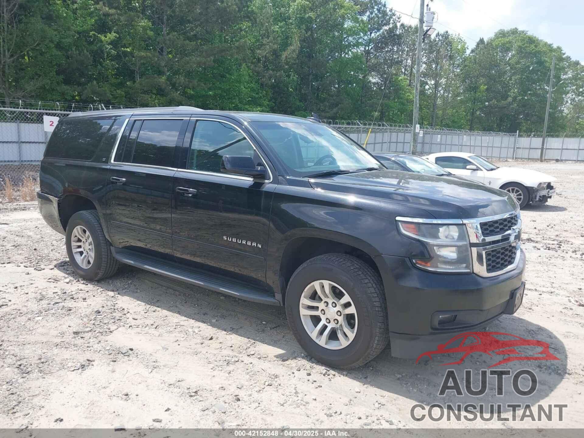 CHEVROLET SUBURBAN 2018 - 1GNSCHKC2JR269529