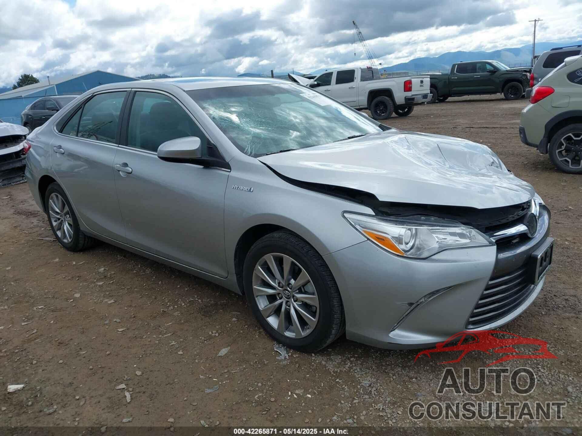 TOYOTA CAMRY HYBRID 2016 - 4T1BD1FK1GU192359