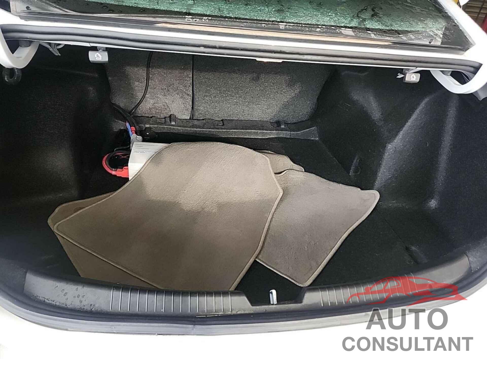 CHEVROLET MALIBU 2020 - 1G1ZC5ST1LF132018
